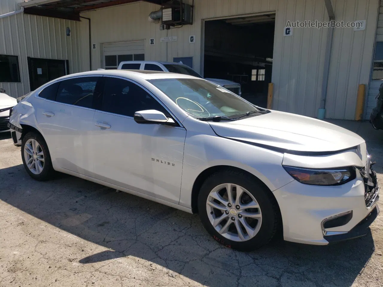 2017 Chevrolet Malibu Lt Белый vin: 1G1ZE5ST3HF170156