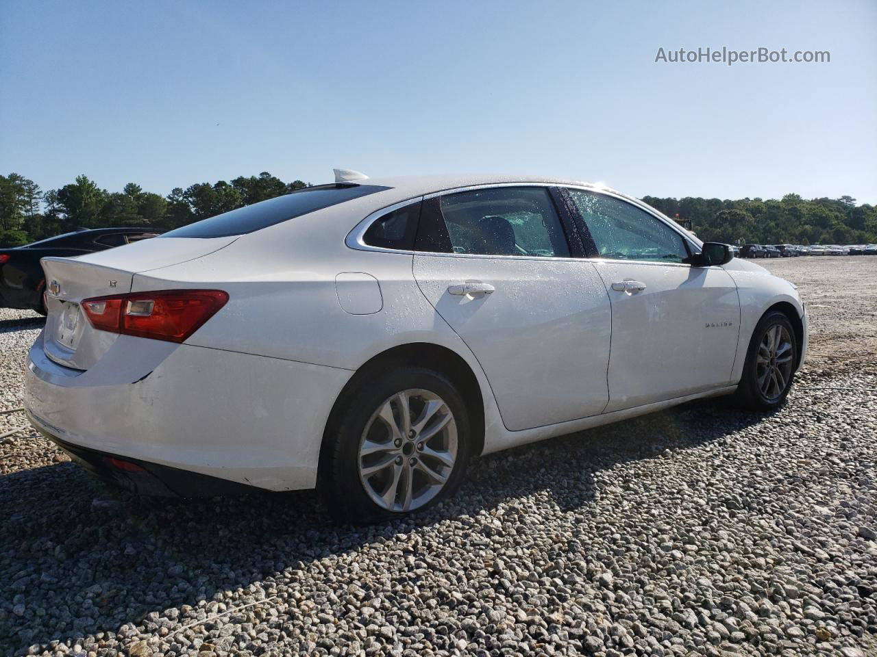 2017 Chevrolet Malibu Lt White vin: 1G1ZE5ST4HF178346