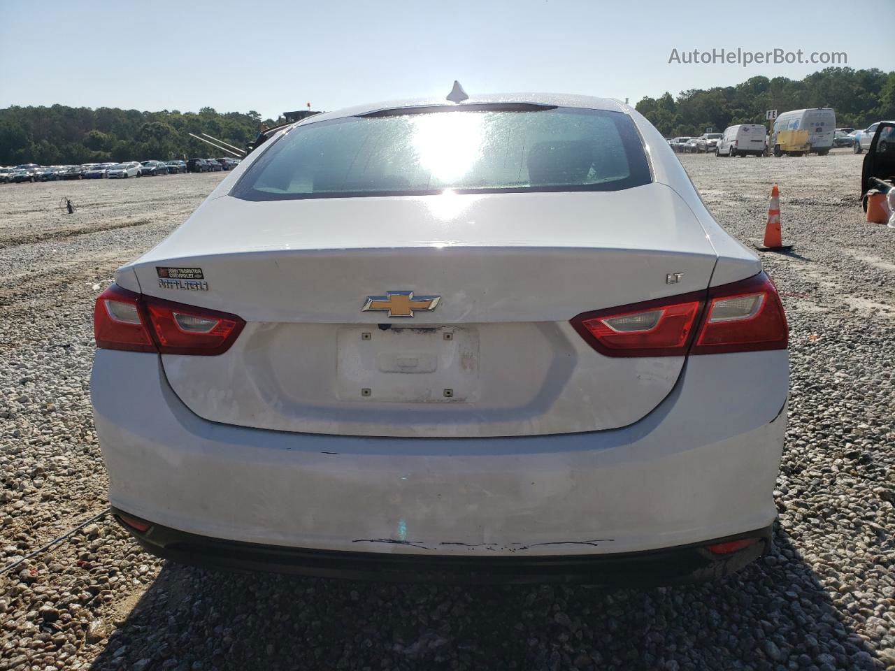 2017 Chevrolet Malibu Lt White vin: 1G1ZE5ST4HF178346