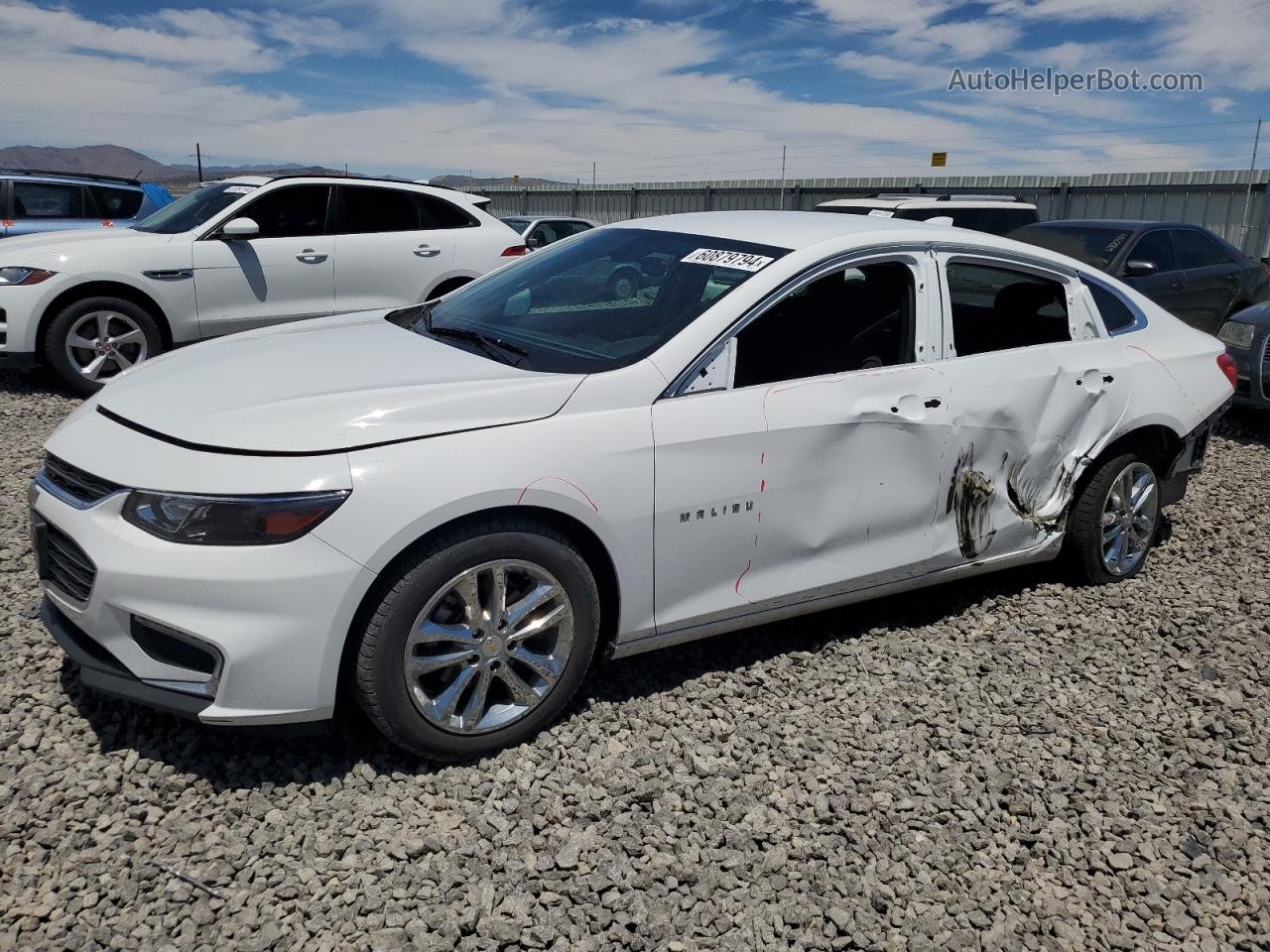 2017 Chevrolet Malibu Lt White vin: 1G1ZE5ST5HF230907