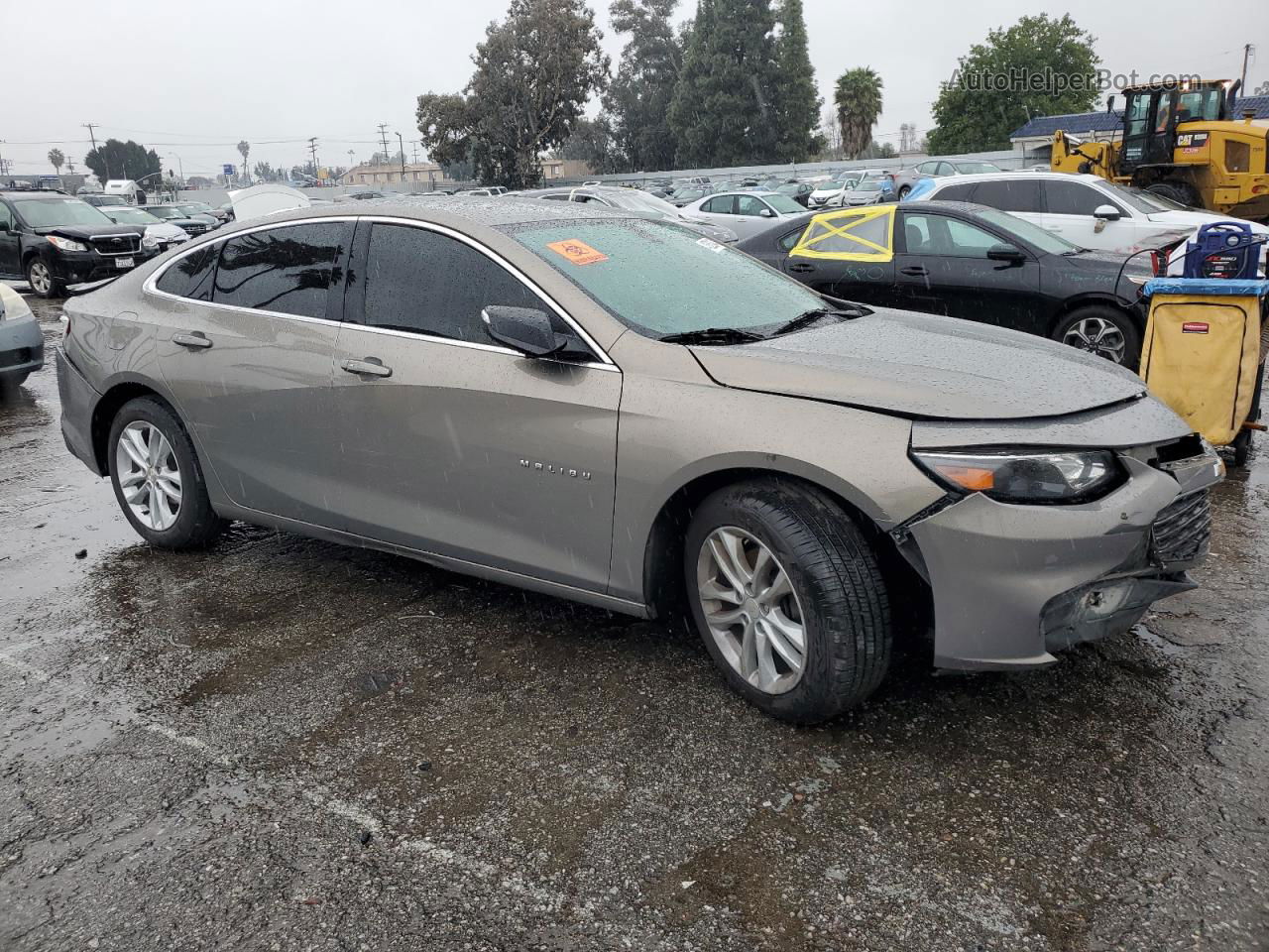 2017 Chevrolet Malibu Lt Золотой vin: 1G1ZE5ST7HF219827