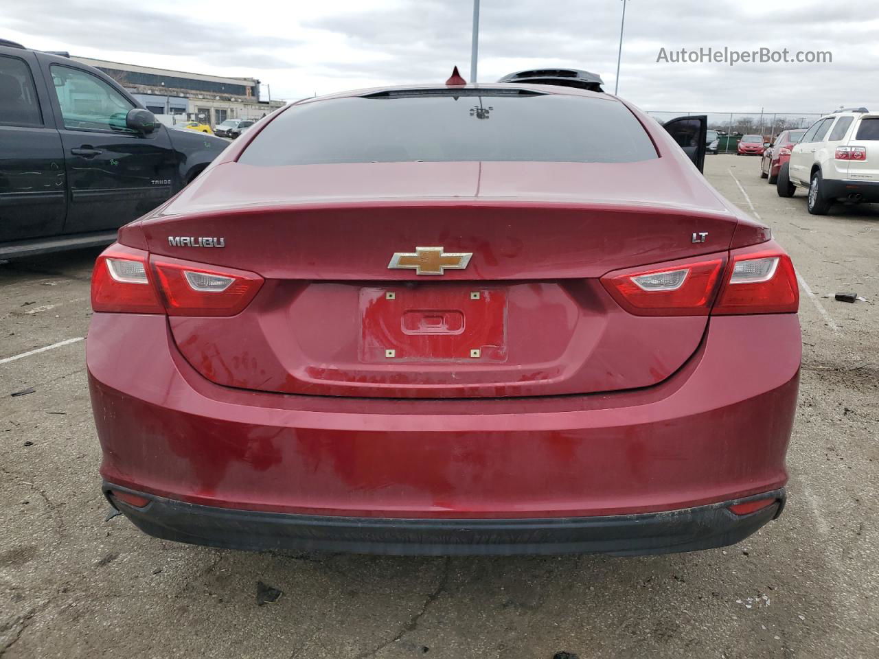 2017 Chevrolet Malibu Lt Красный vin: 1G1ZE5ST8HF284752