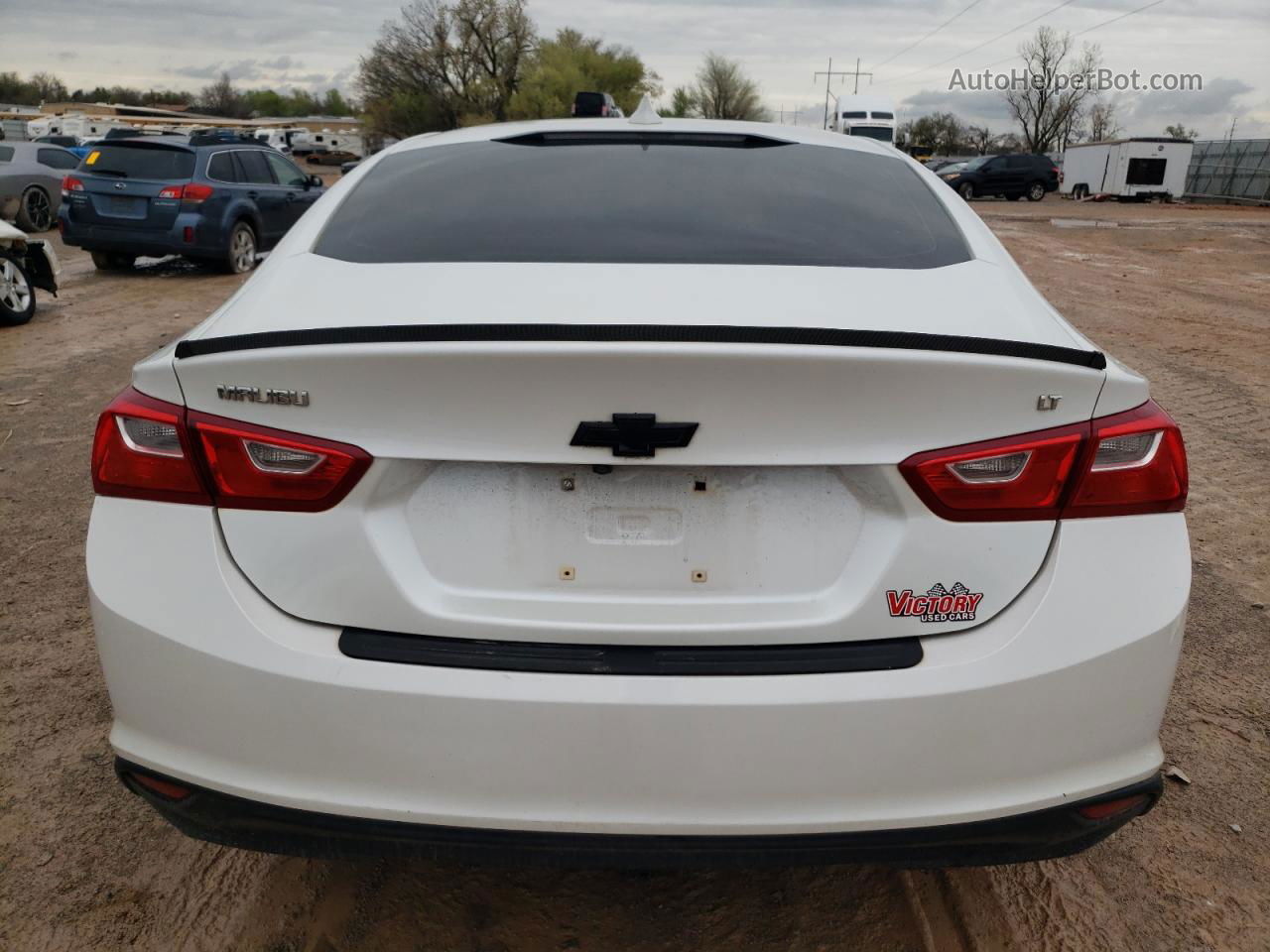 2017 Chevrolet Malibu Lt White vin: 1G1ZE5ST9HF246317