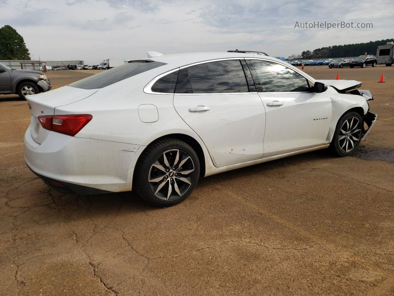 2017 Chevrolet Malibu Lt White vin: 1G1ZE5ST9HF286669