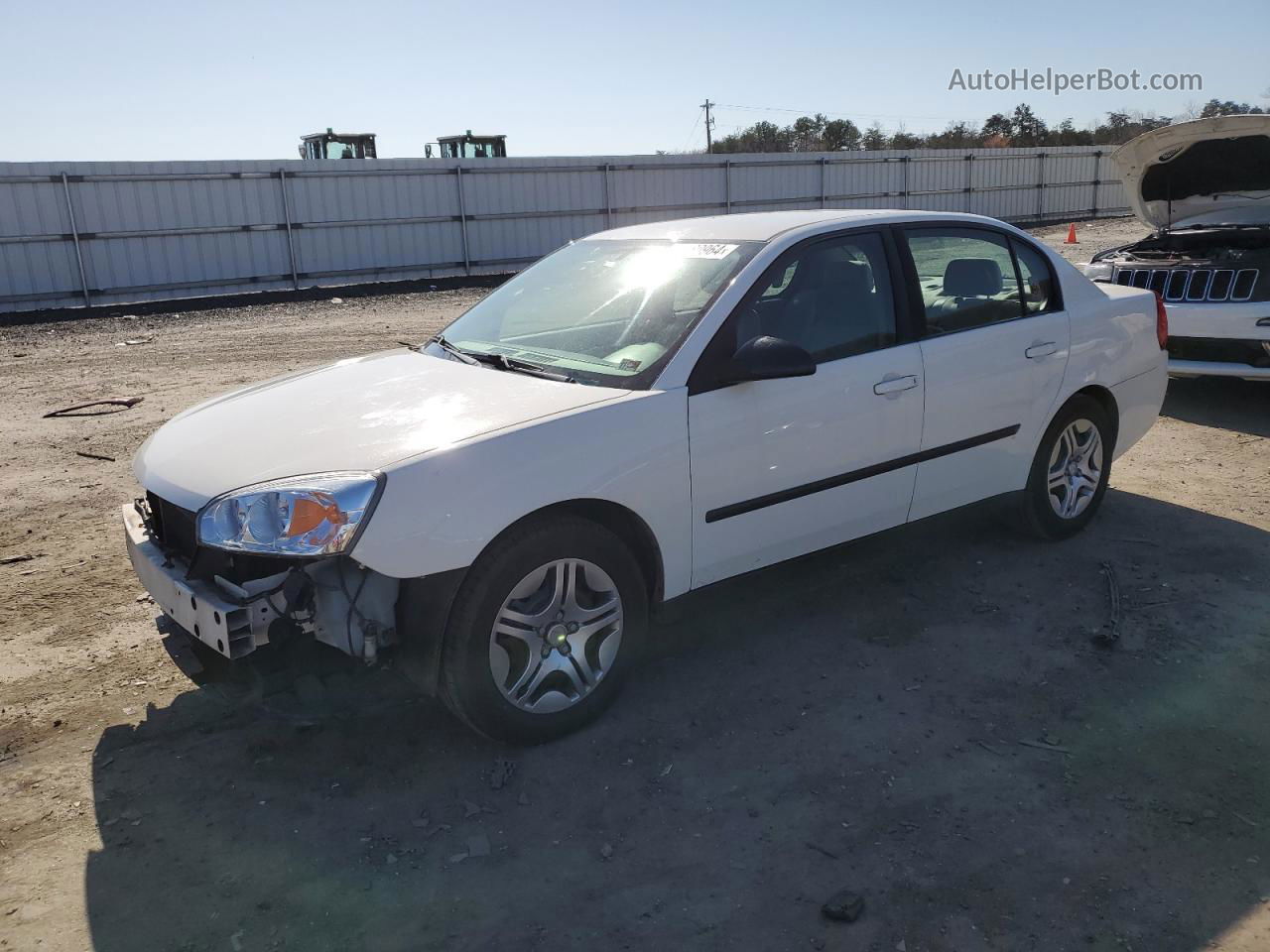 2004 Chevrolet Malibu  Белый vin: 1G1ZS52844F166485