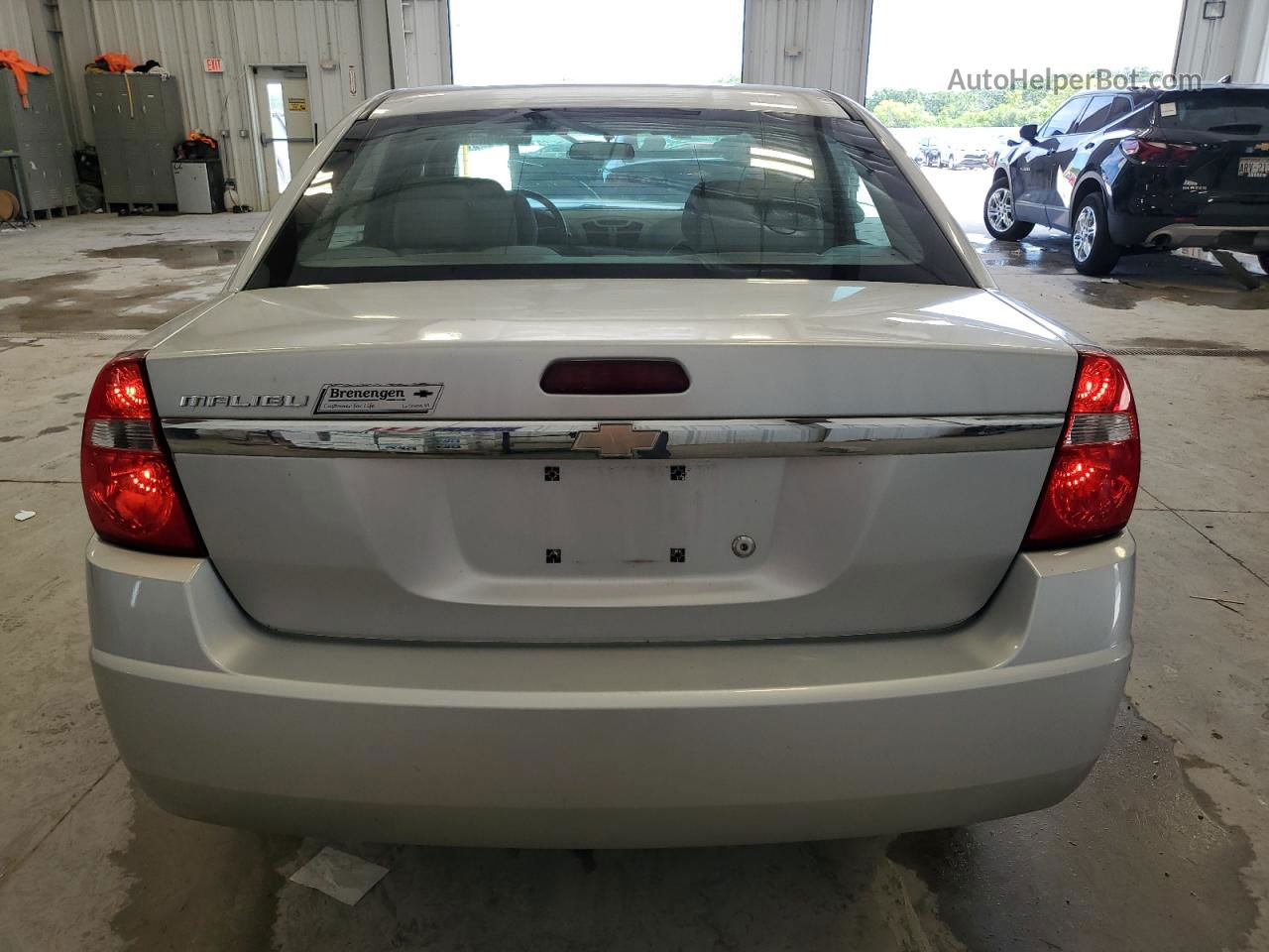 2004 Chevrolet Malibu  Silver vin: 1G1ZS52F74F227407