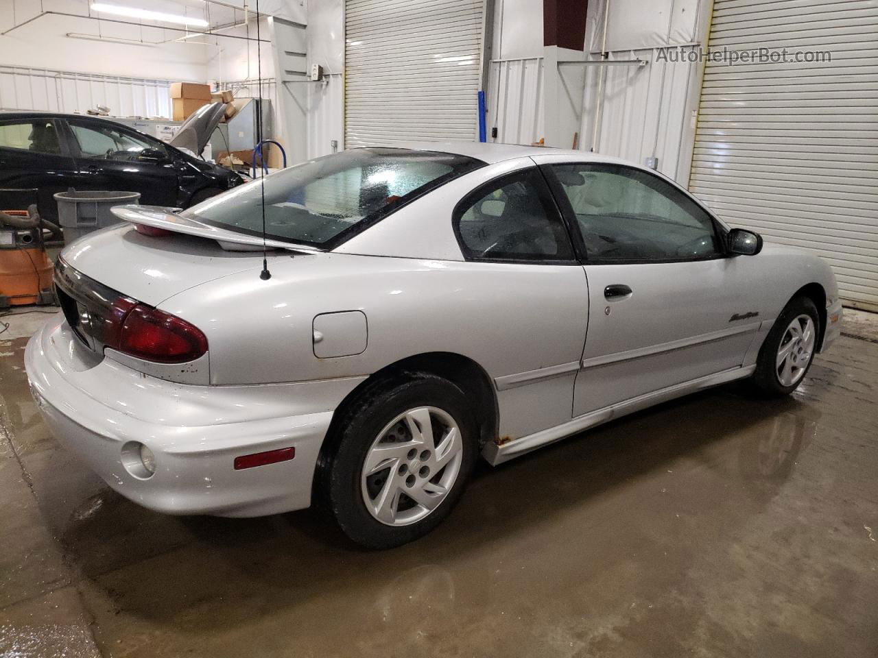 2000 Pontiac Sunfire Se Серебряный vin: 1G2JB1242Y7380311