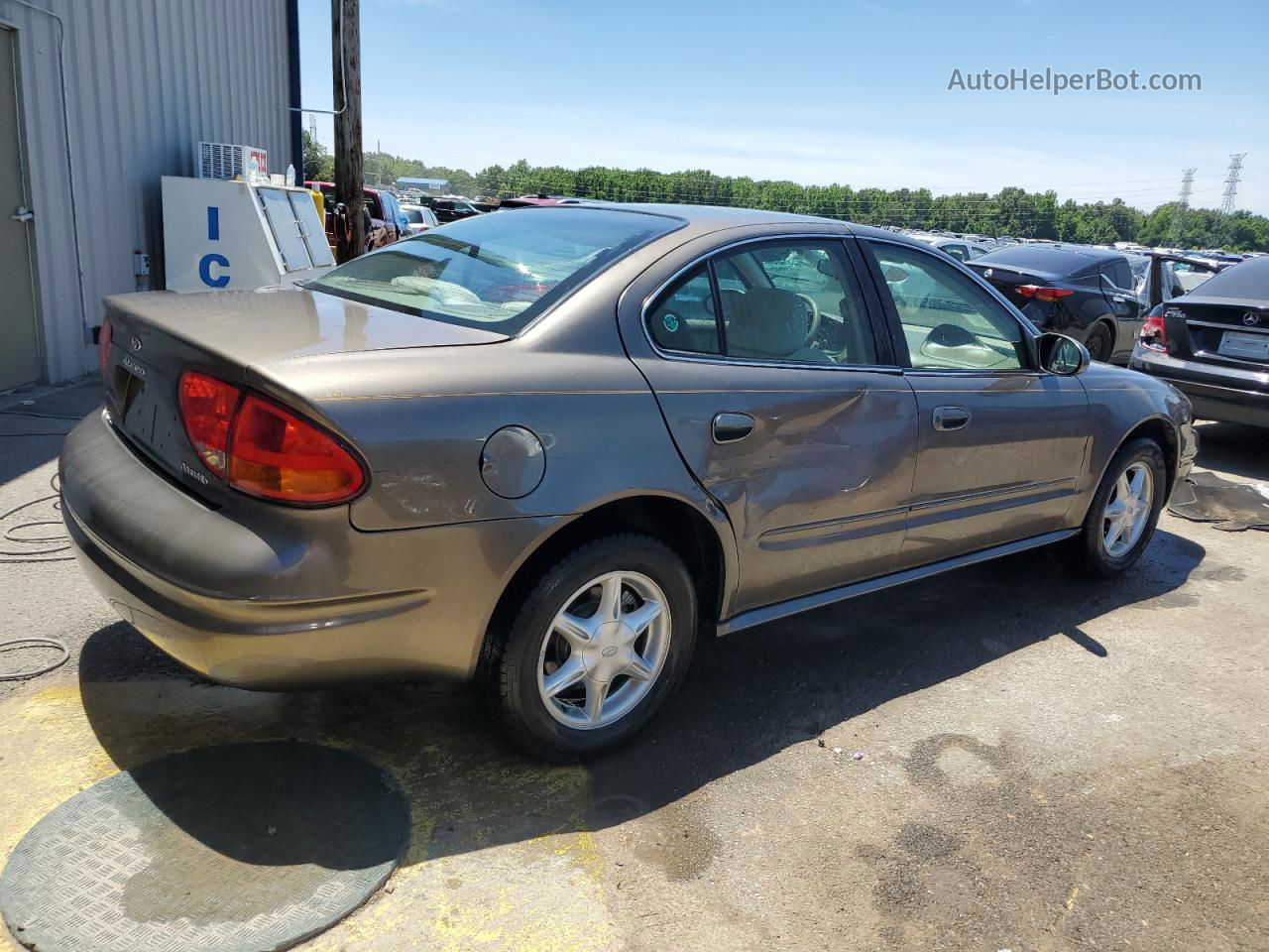 2001 Oldsmobile Alero Gl Коричневый vin: 1G3NL52TX1C249200