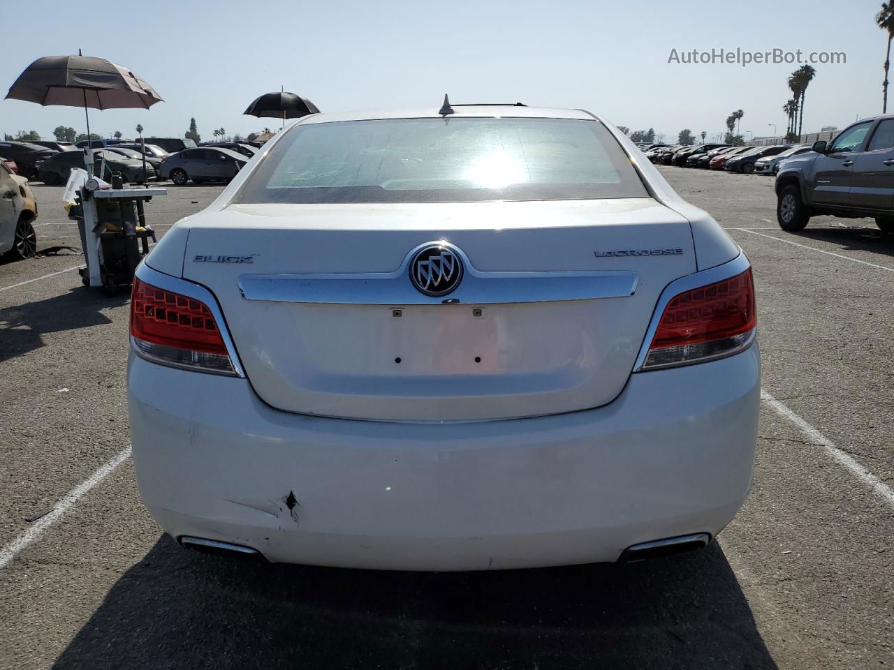 2013 Buick Lacrosse  White vin: 1G4GA5G39DF183972