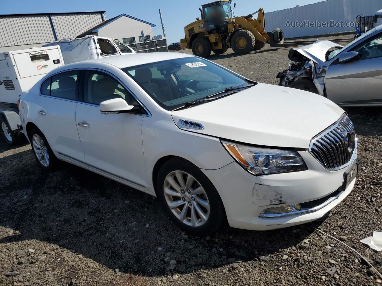 2014 Buick Lacrosse  White vin: 1G4GB5G33EF105699