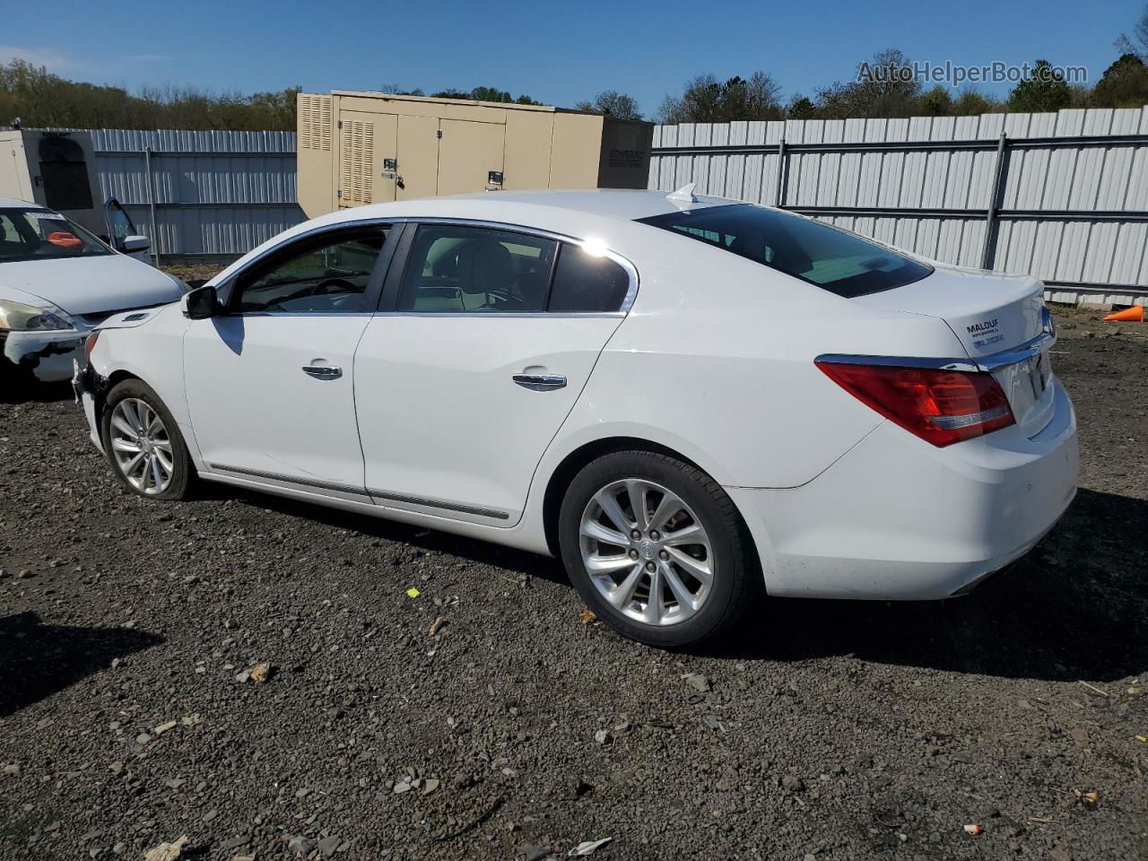 2014 Buick Lacrosse  White vin: 1G4GB5G33EF105699