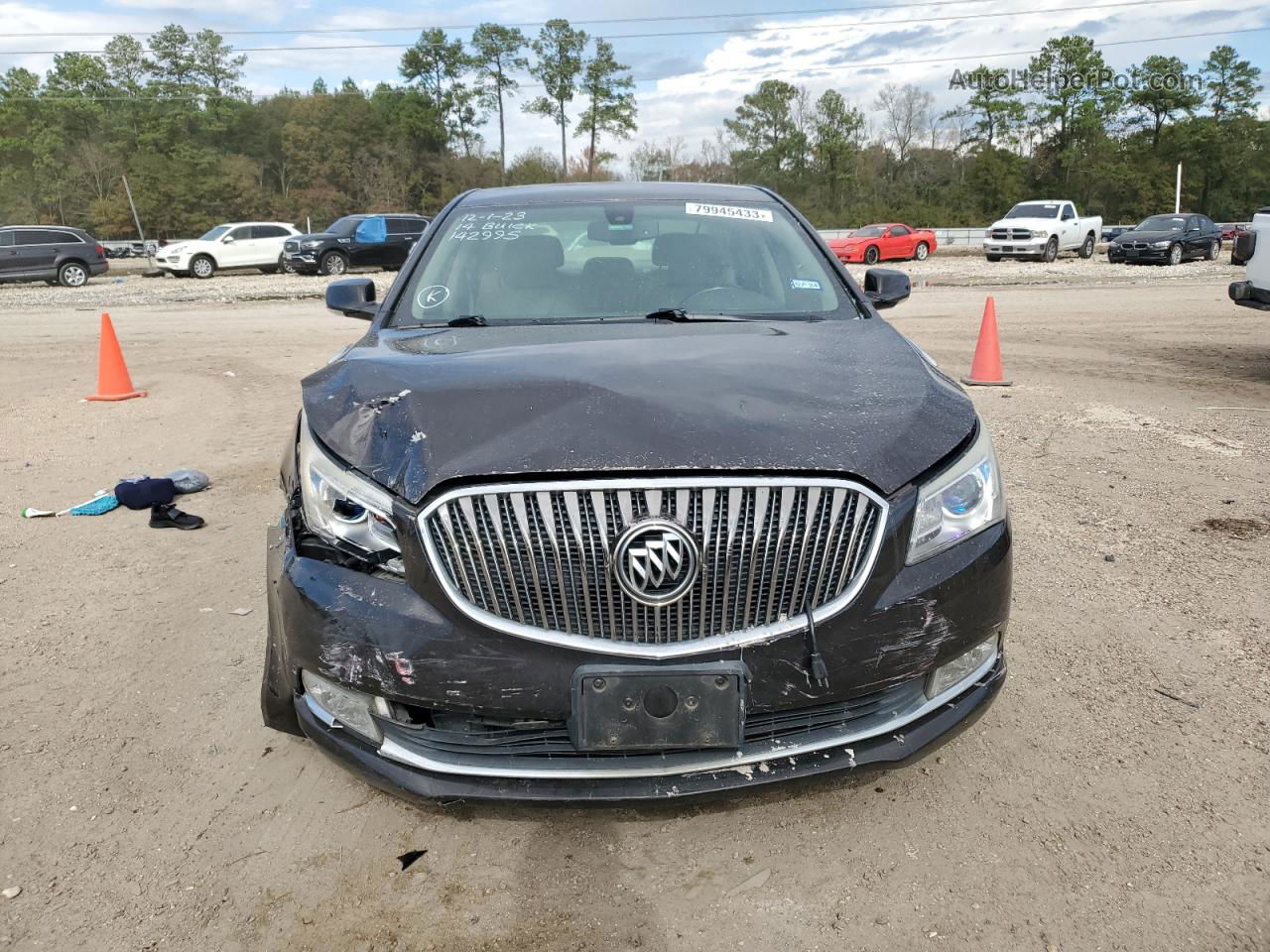 2014 Buick Lacrosse  Black vin: 1G4GB5G35EF142995