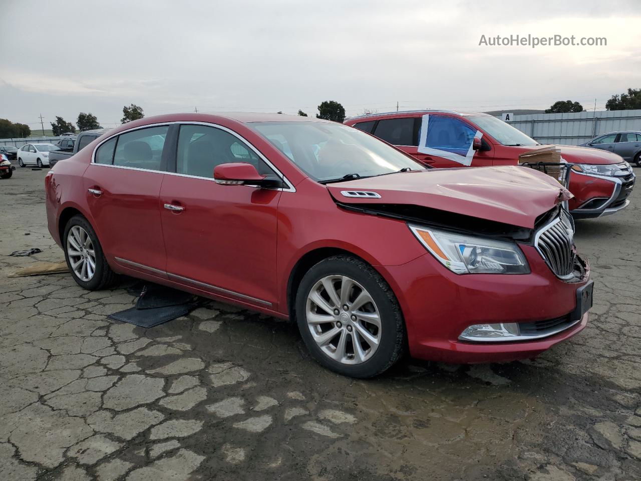 2014 Buick Lacrosse  Red vin: 1G4GB5G36EF281615