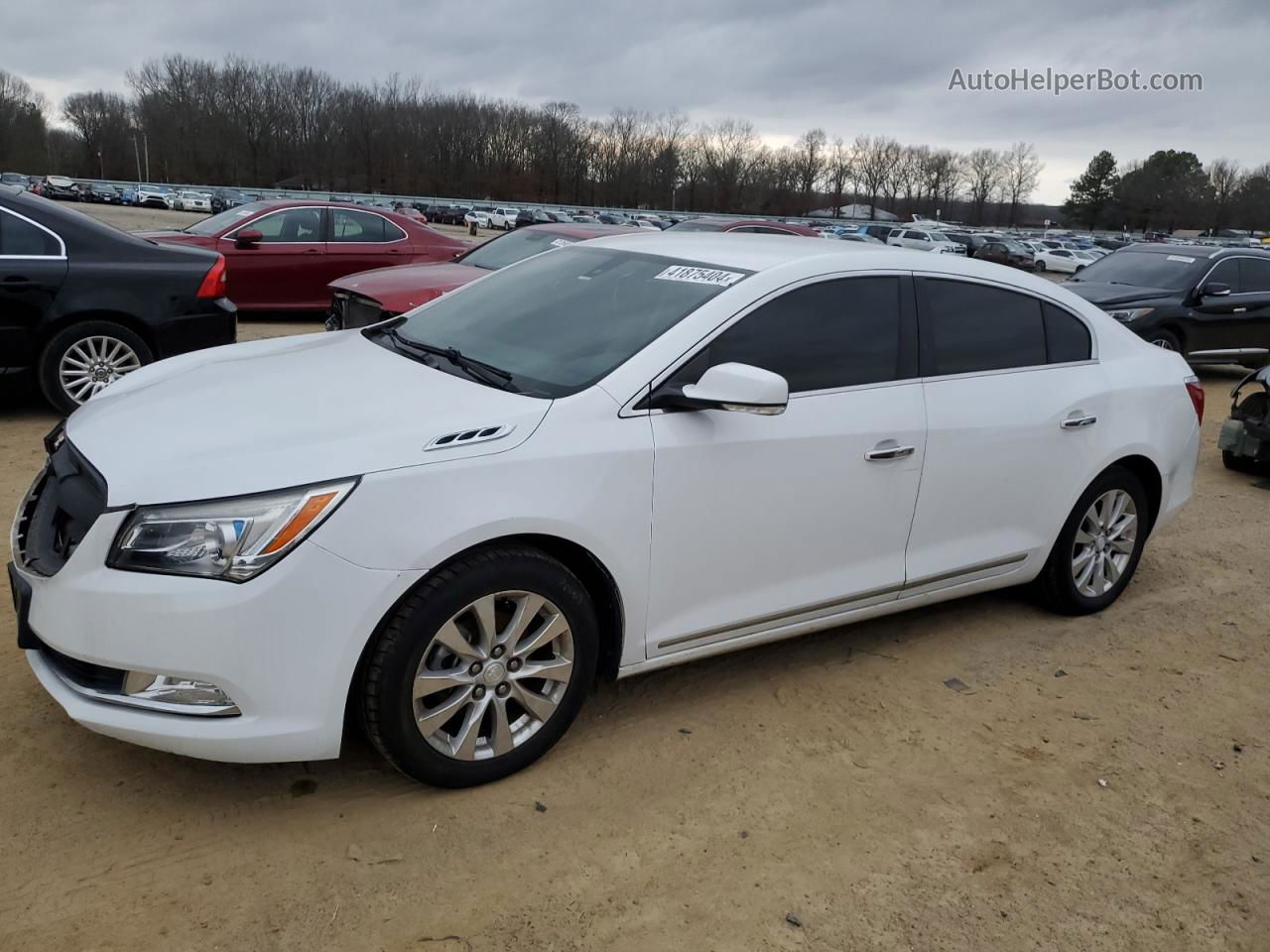 2014 Buick Lacrosse  White vin: 1G4GB5GR5EF213553