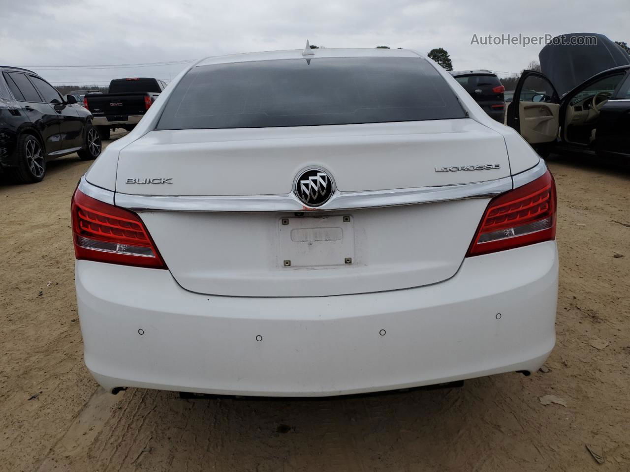 2014 Buick Lacrosse  White vin: 1G4GB5GR5EF213553