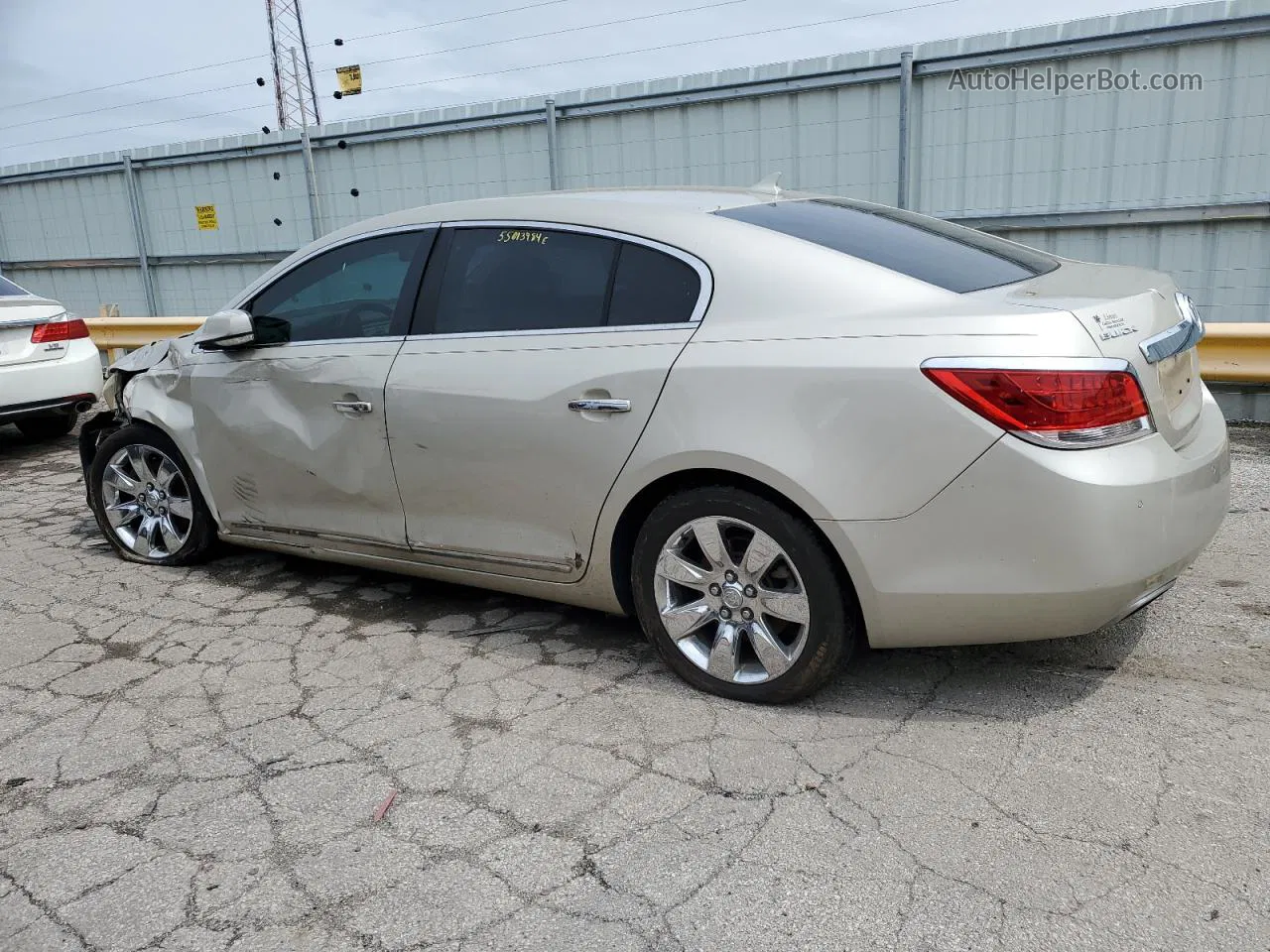 2013 Buick Lacrosse  Бежевый vin: 1G4GC5E32DF243541