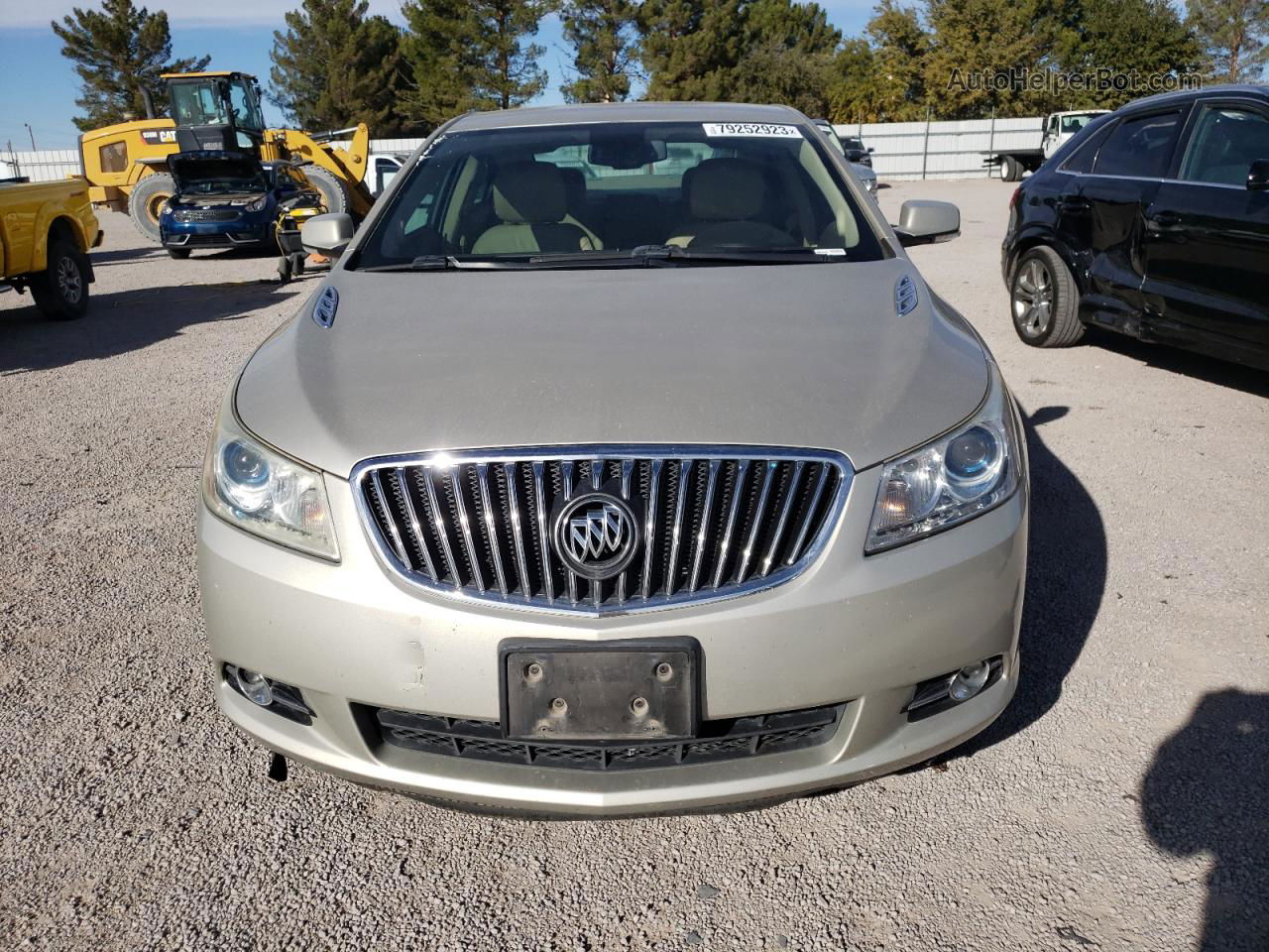 2013 Buick Lacrosse  Beige vin: 1G4GC5E33DF279593