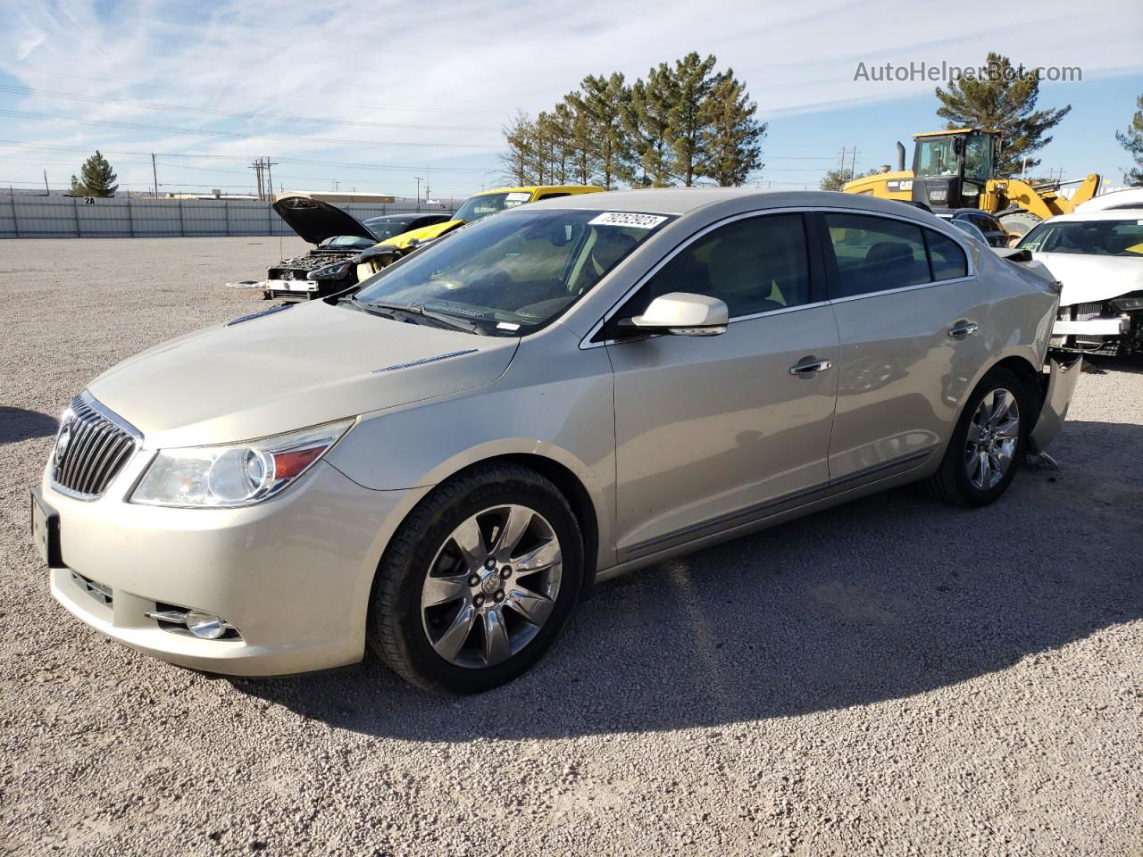 2013 Buick Lacrosse  Beige vin: 1G4GC5E33DF279593