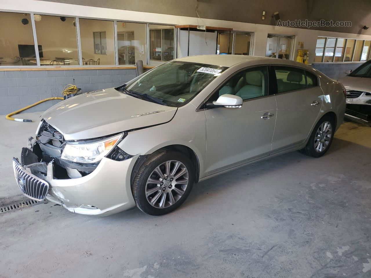 2013 Buick Lacrosse  Tan vin: 1G4GC5E36DF295920