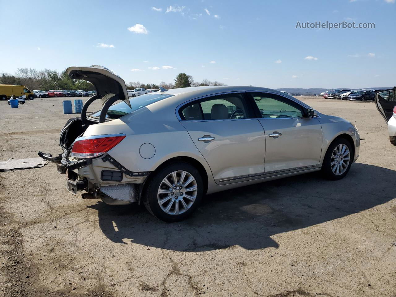 2013 Buick Lacrosse  Beige vin: 1G4GC5E36DF303711