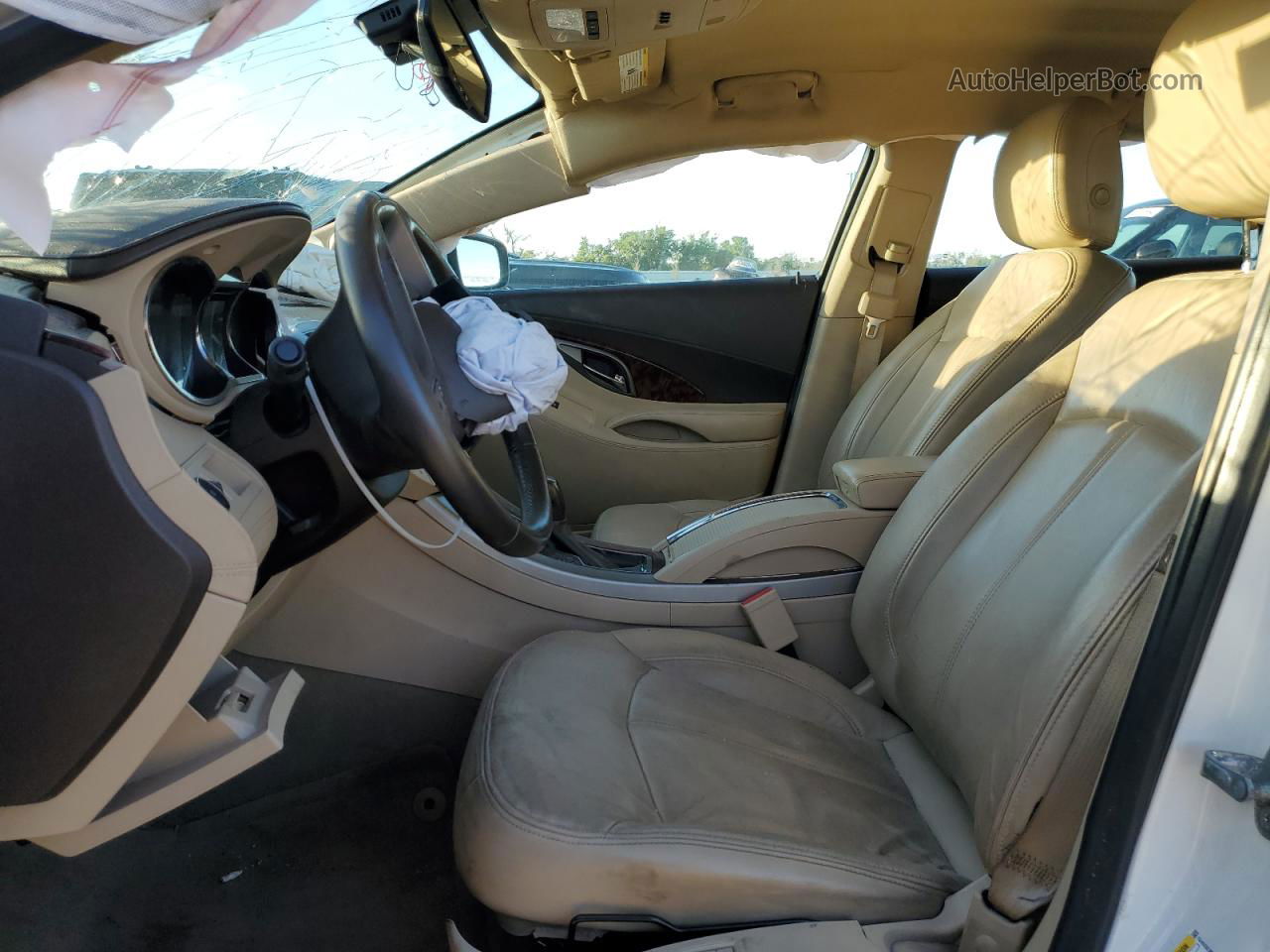 2013 Buick Lacrosse  White vin: 1G4GC5E38DF303645