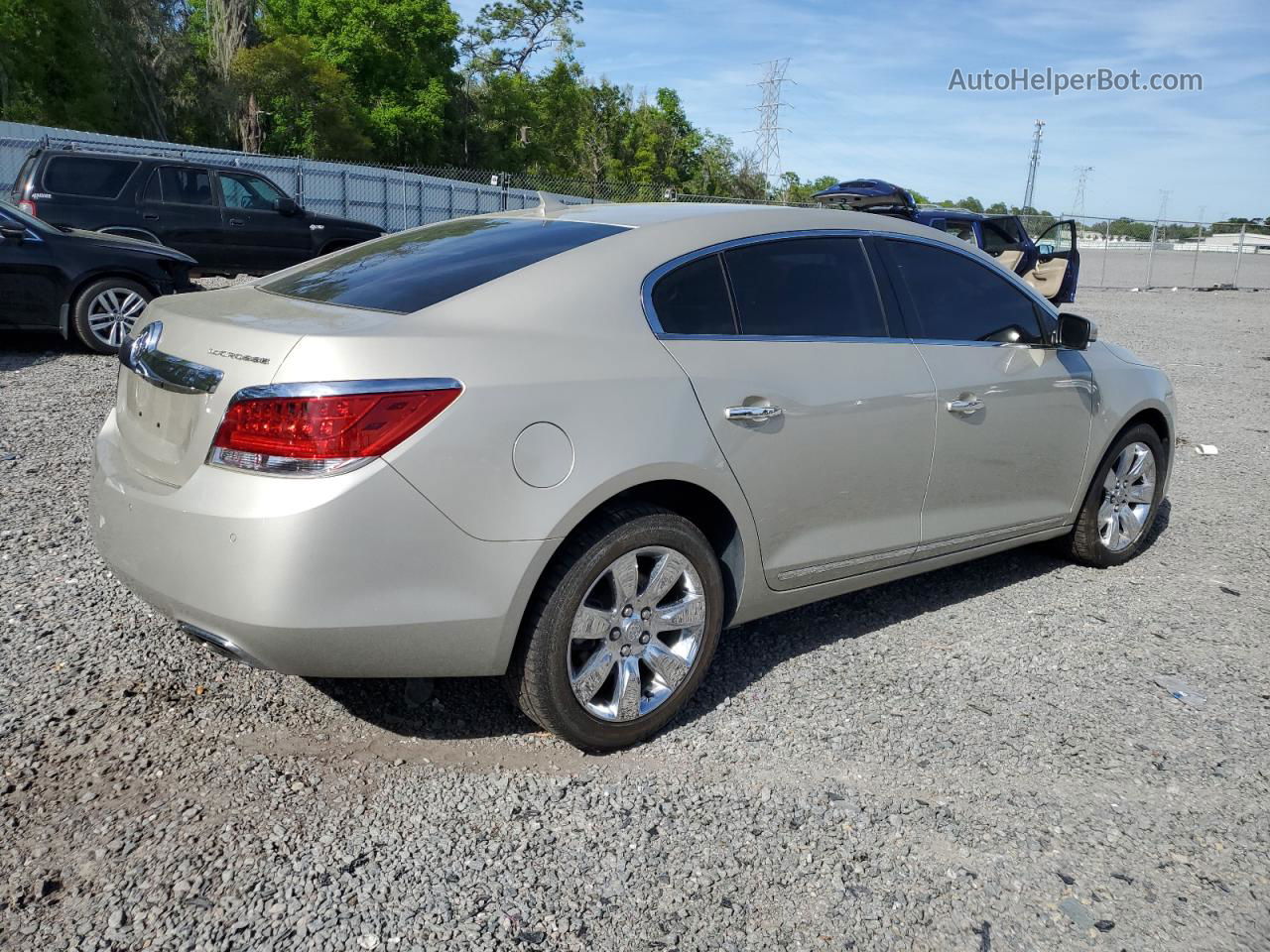 2013 Buick Lacrosse  Золотой vin: 1G4GC5E39DF237087