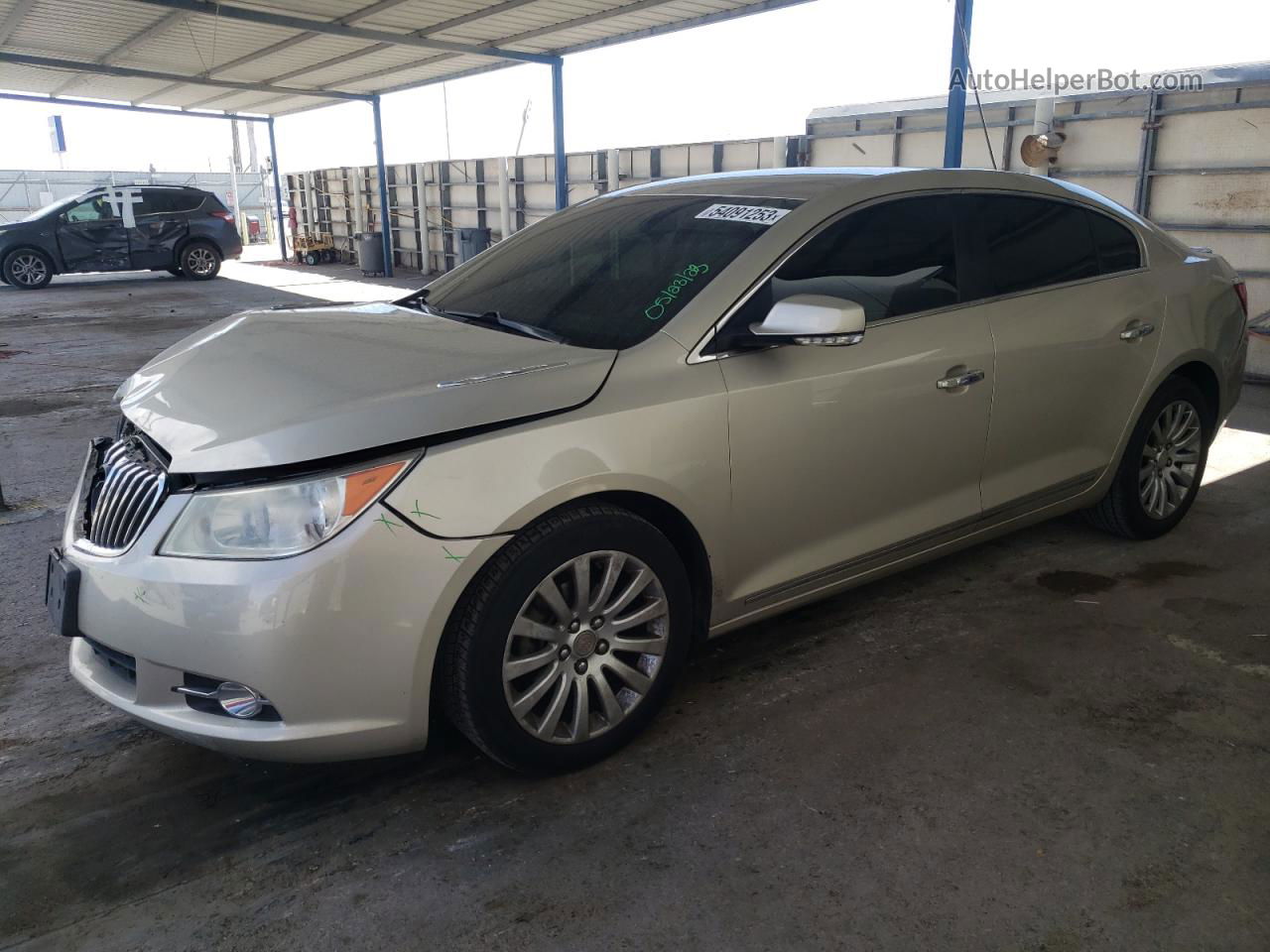 2013 Buick Lacrosse  Beige vin: 1G4GC5ER8DF185679