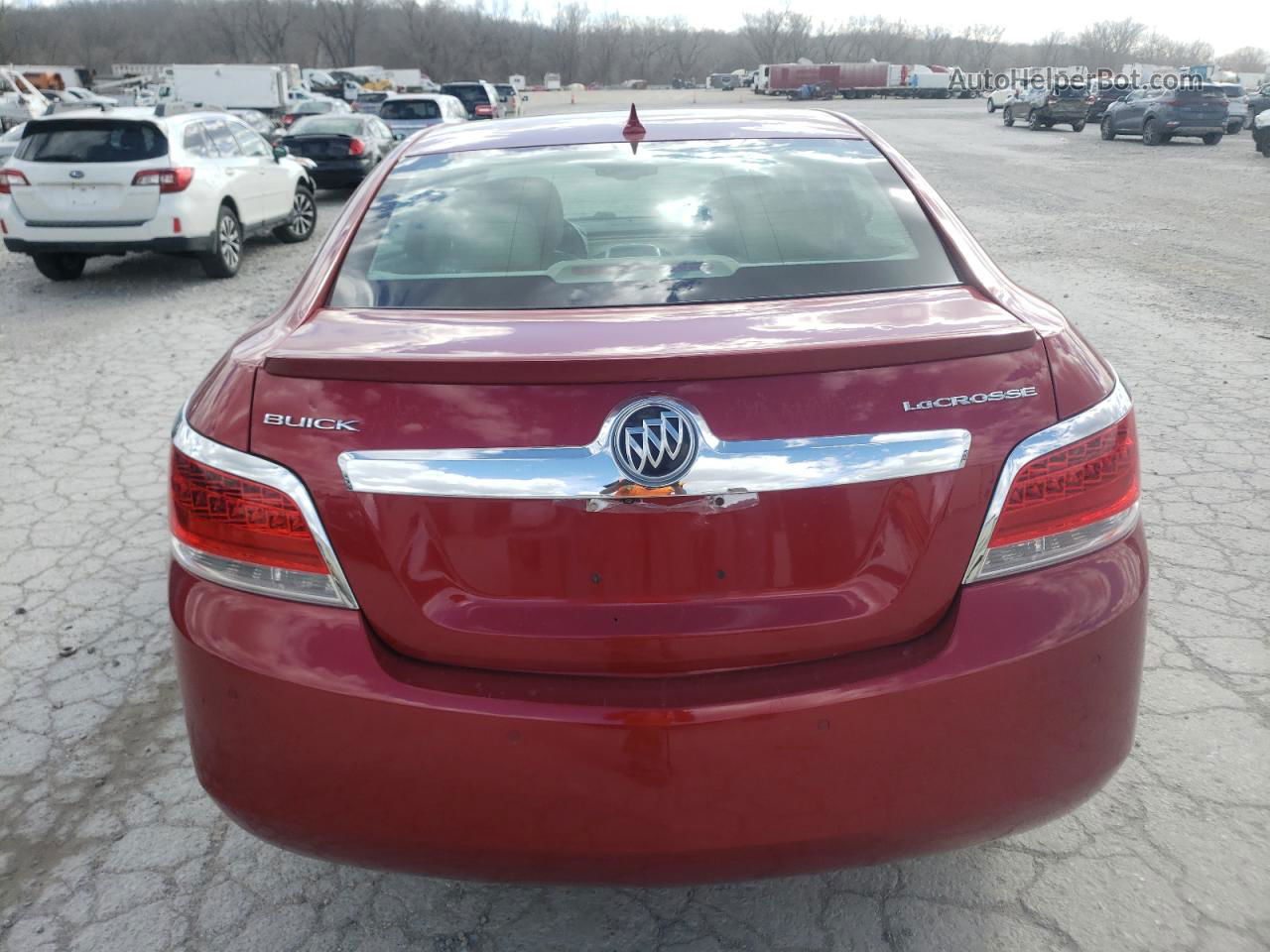 2013 Buick Lacrosse  Red vin: 1G4GC5GR7DF207698