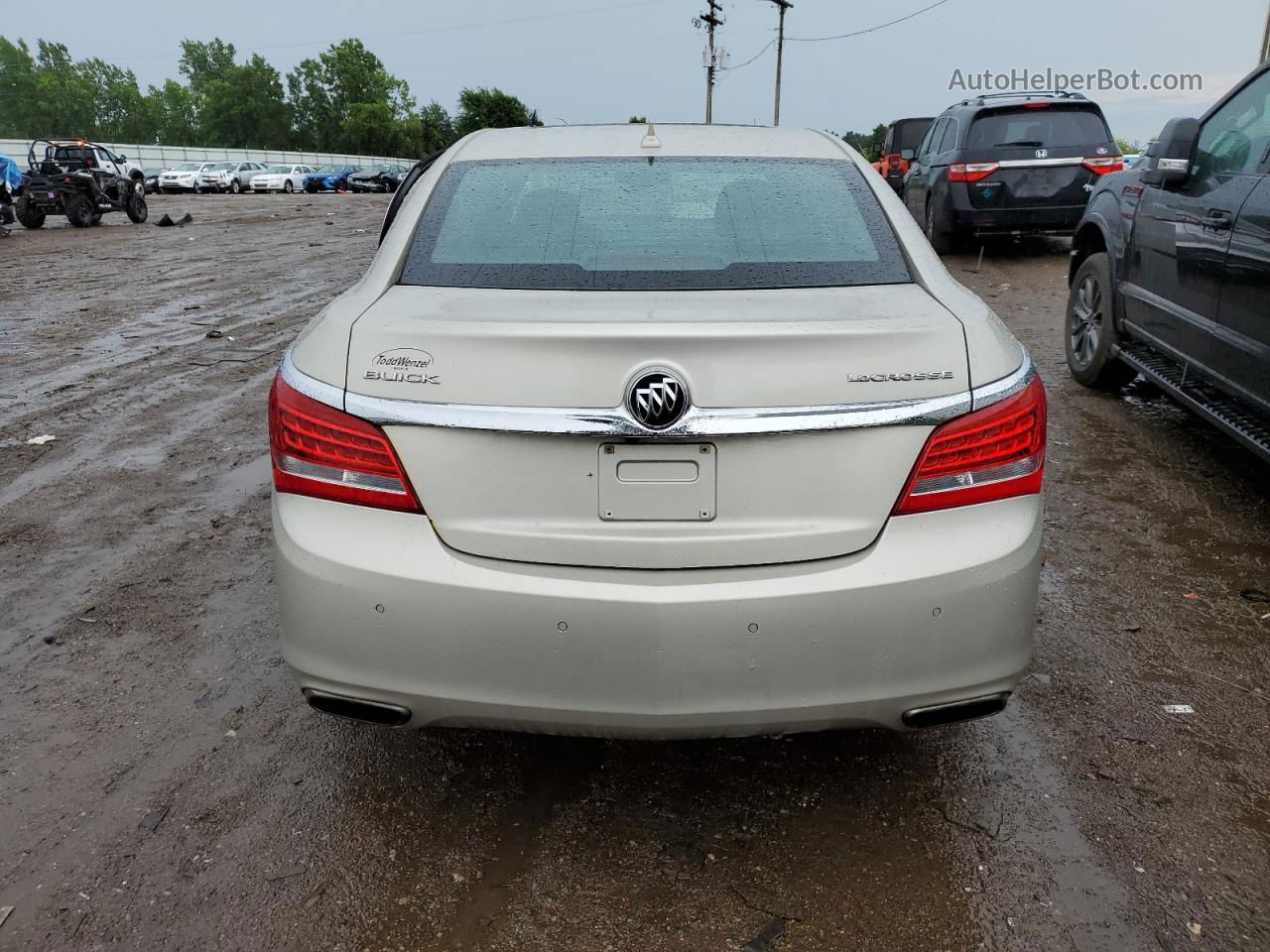 2014 Buick Lacrosse Premium Beige vin: 1G4GD5G35EF145115