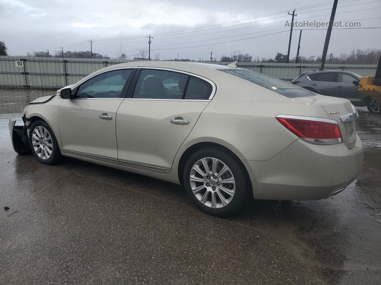 2013 Buick Lacrosse Premium Beige vin: 1G4GF5E35DF229513