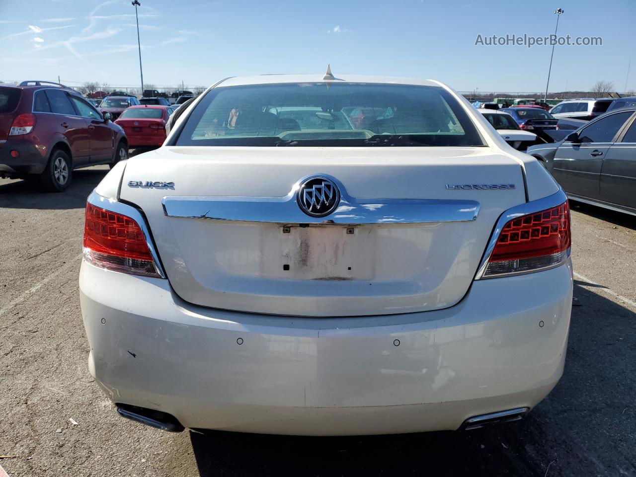 2013 Buick Lacrosse Premium White vin: 1G4GF5G33DF288153