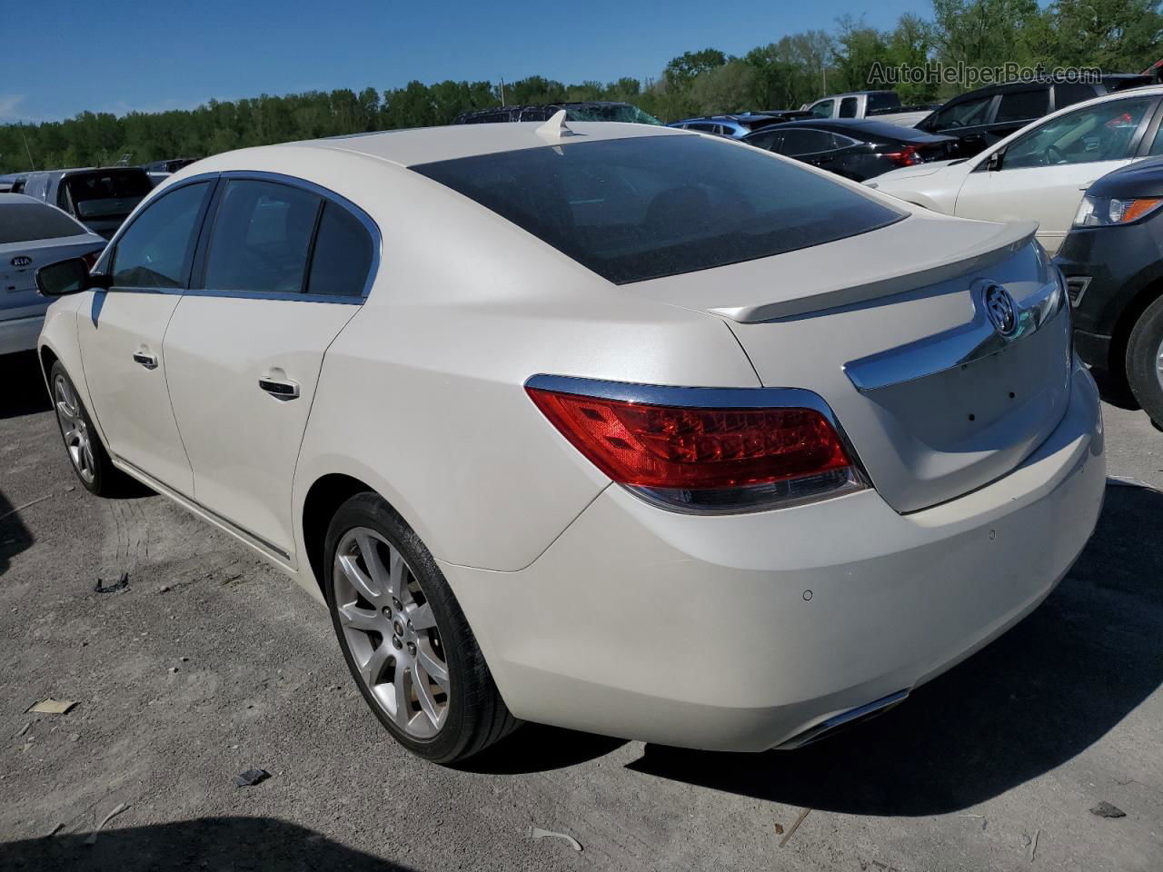 2013 Buick Lacrosse Touring White vin: 1G4GJ5E30DF286636