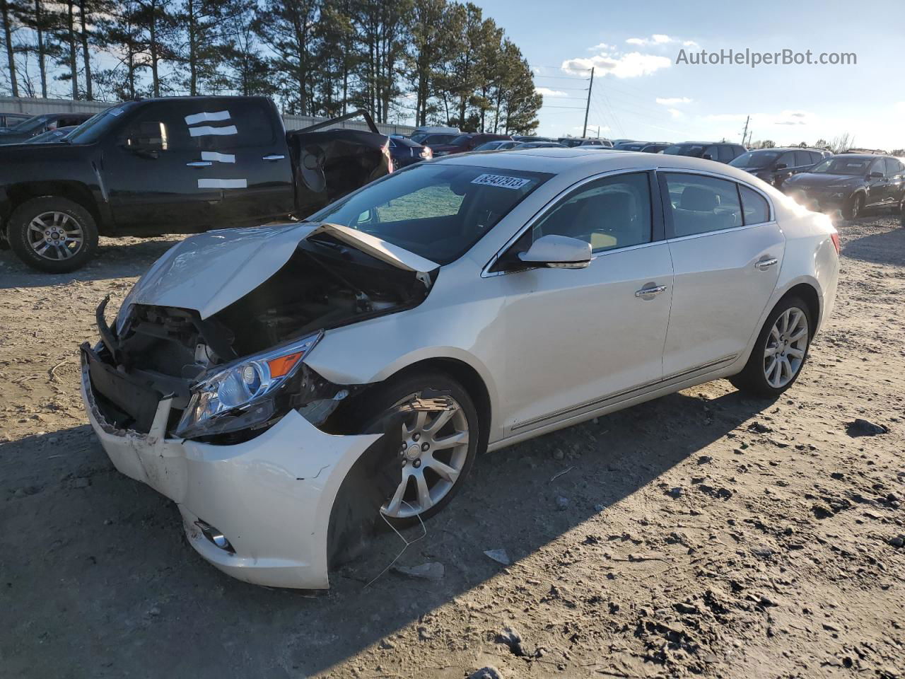 2013 Buick Lacrosse Touring White vin: 1G4GJ5G32DF264425