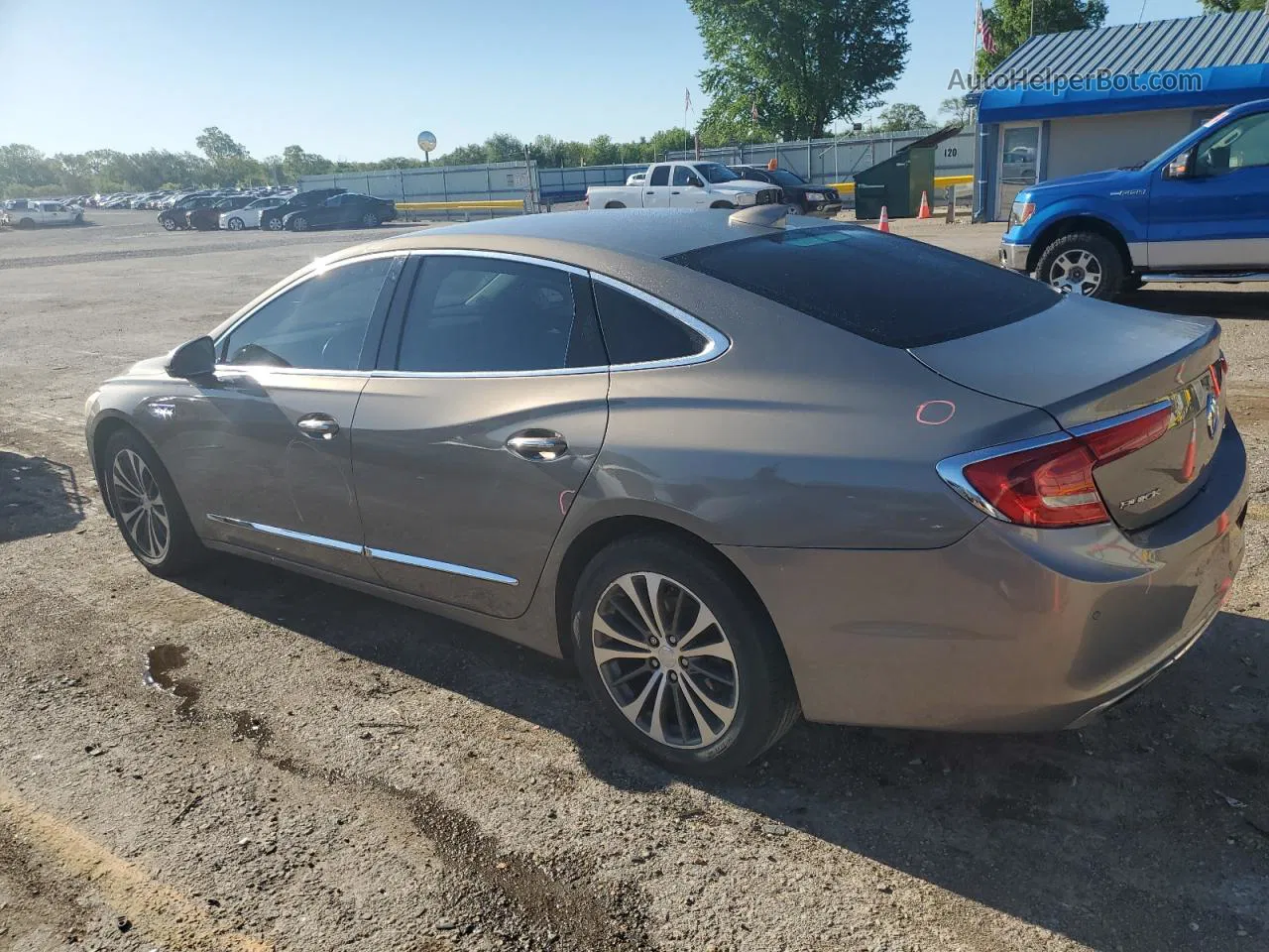 2017 Buick Lacrosse Preferred Gold vin: 1G4ZN5SS9HU203490