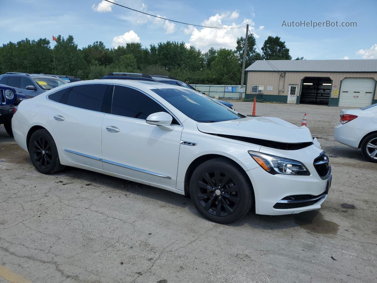 2017 Buick Lacrosse Essence White vin: 1G4ZP5SS1HU159768