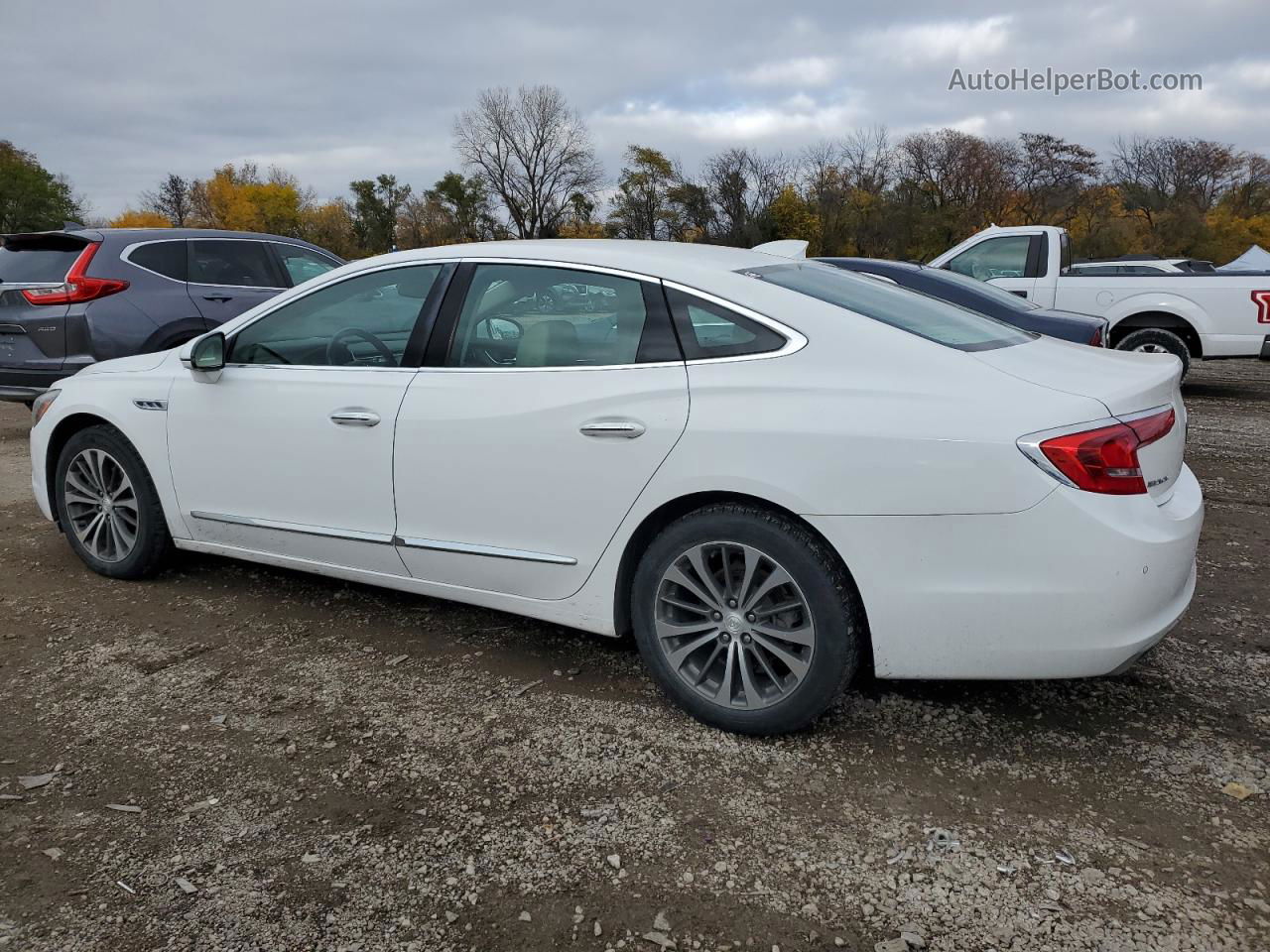 2017 Buick Lacrosse Essence White vin: 1G4ZP5SS2HU208220