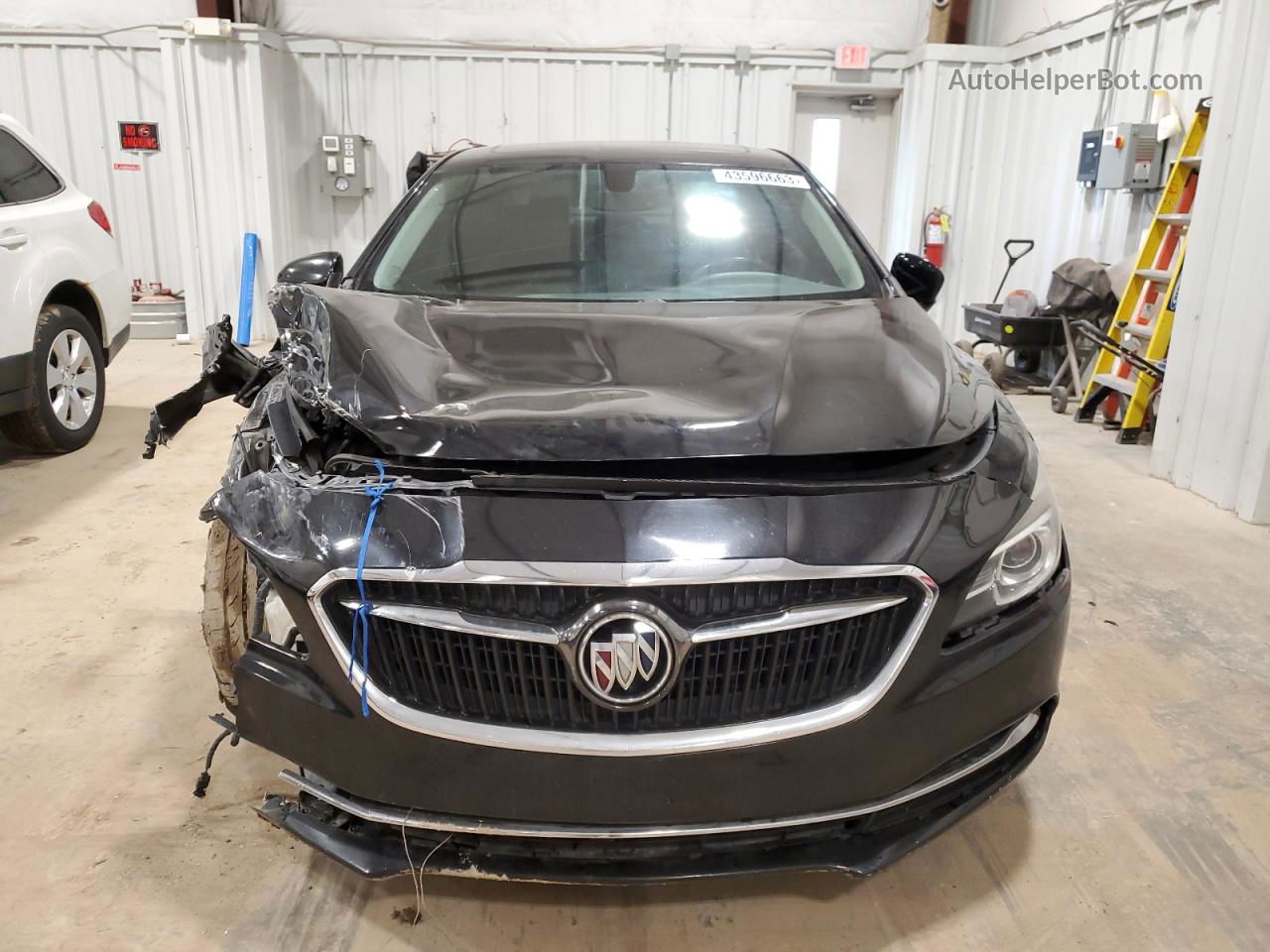 2017 Buick Lacrosse Essence Black vin: 1G4ZP5SS4HU180078