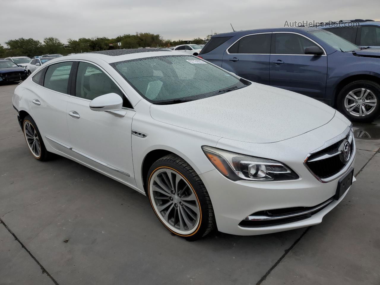 2017 Buick Lacrosse Essence White vin: 1G4ZP5SS4HU193056