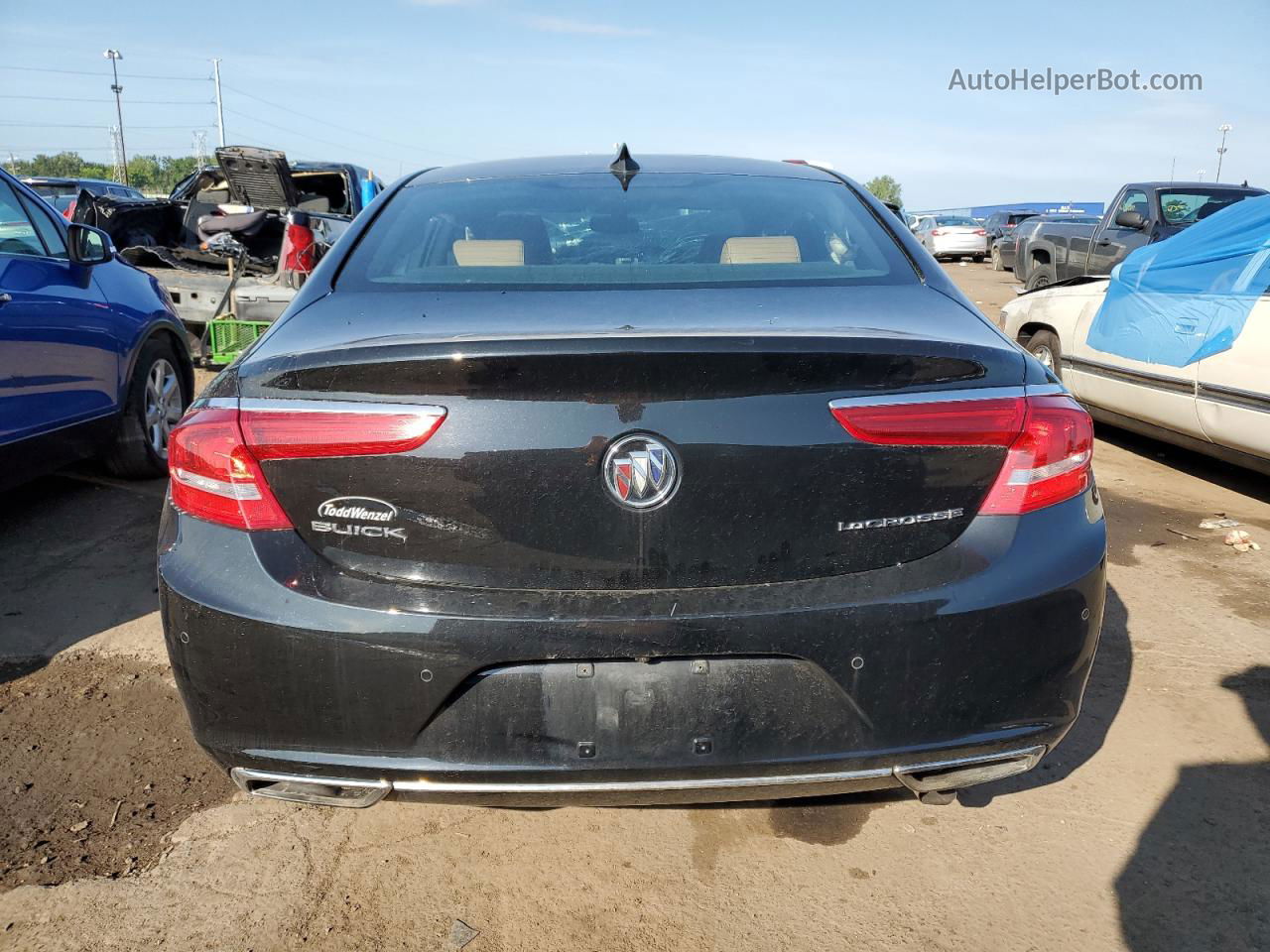 2017 Buick Lacrosse Essence Black vin: 1G4ZP5SS5HU149843