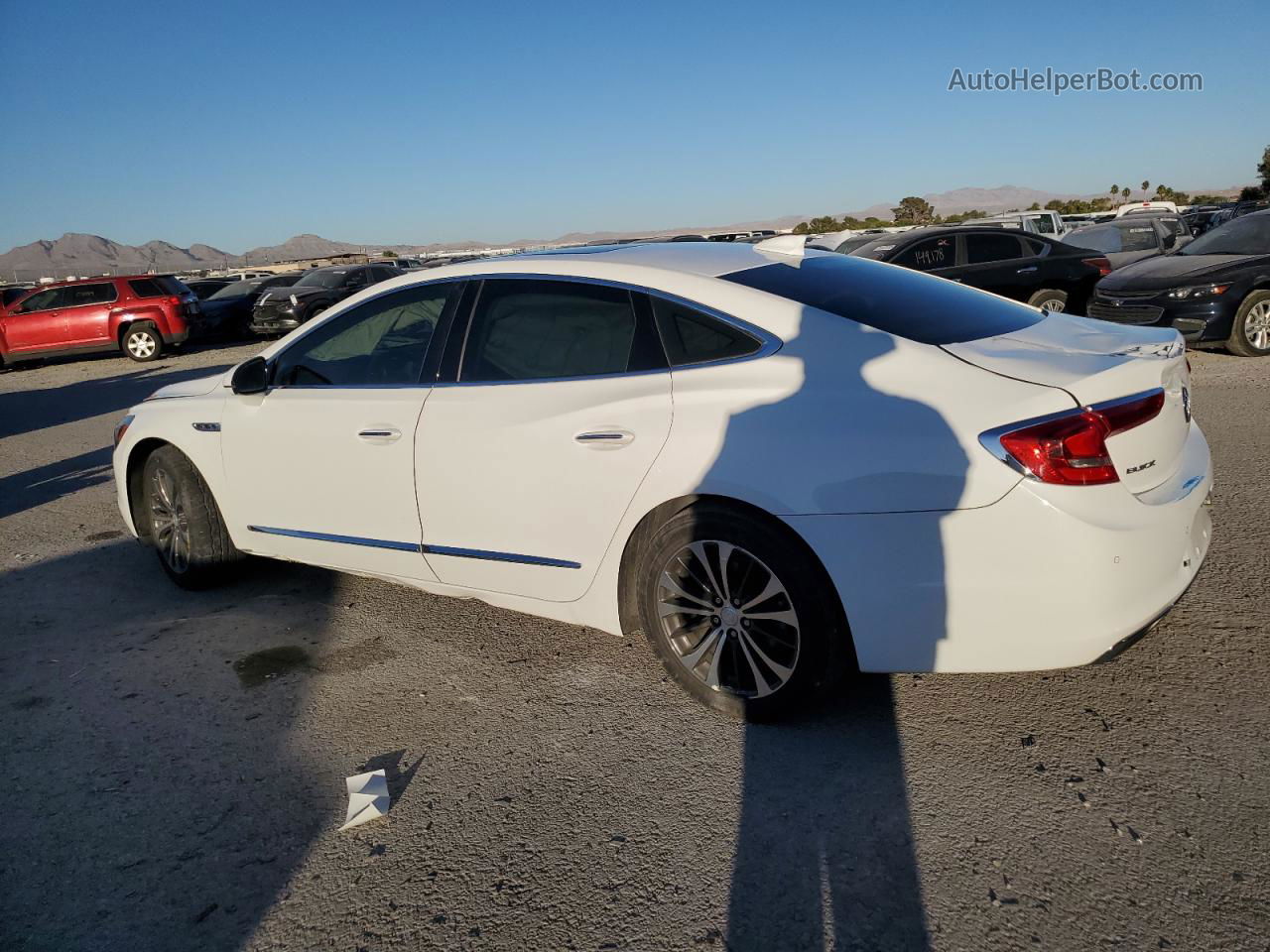 2017 Buick Lacrosse Essence White vin: 1G4ZP5SS6HU209614