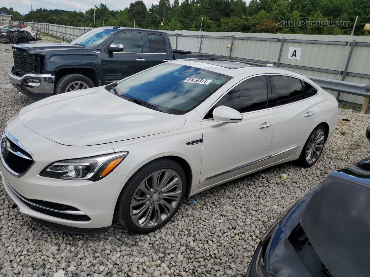 2017 Buick Lacrosse Essence Белый vin: 1G4ZP5SS7HU123504