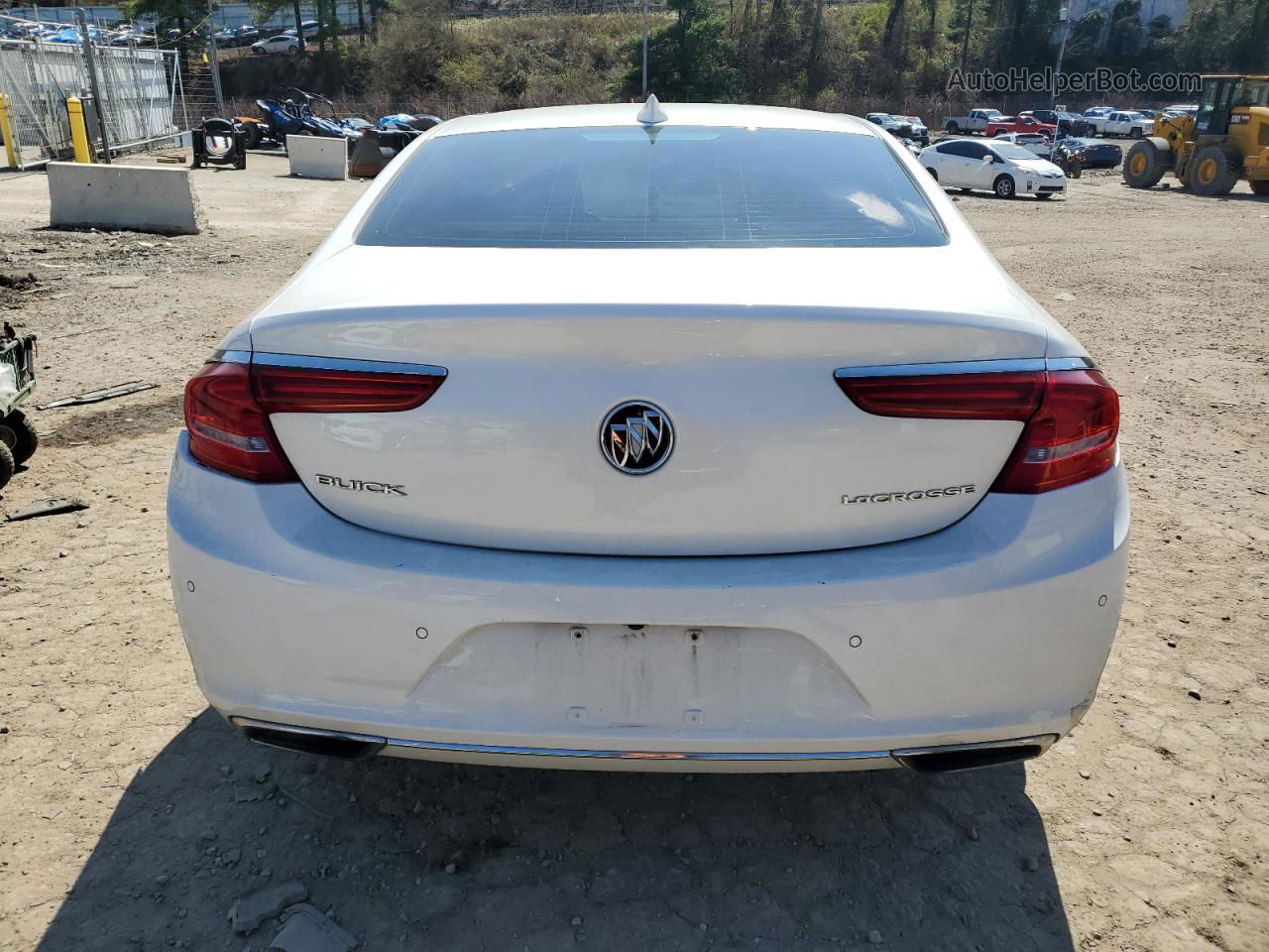 2017 Buick Lacrosse Essence White vin: 1G4ZP5SS8HU153997