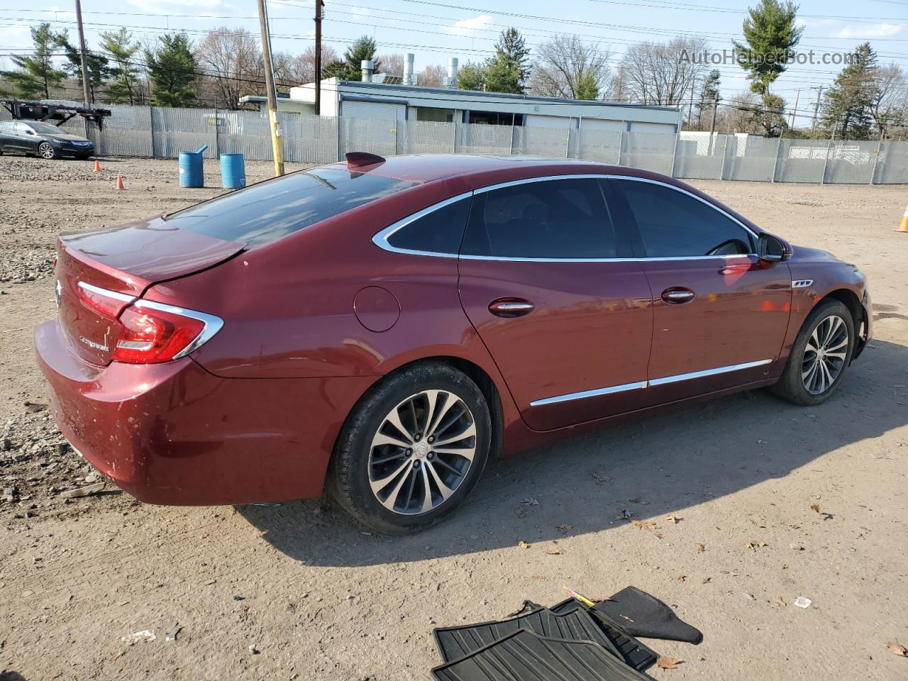 2017 Buick Lacrosse Essence Burgundy vin: 1G4ZP5SS8HU182089