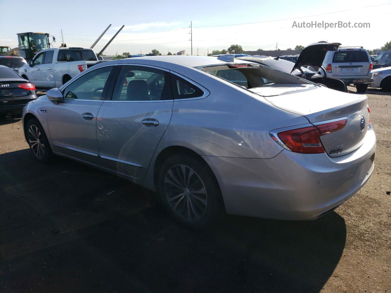 2017 Buick Lacrosse Essence Silver vin: 1G4ZP5SS9HU210045