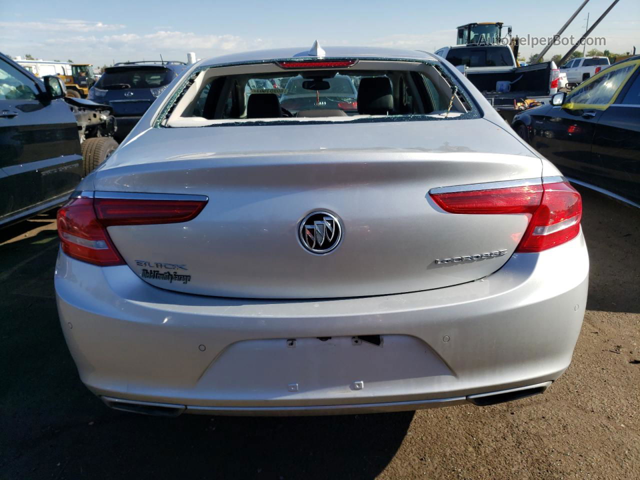 2017 Buick Lacrosse Essence Silver vin: 1G4ZP5SS9HU210045