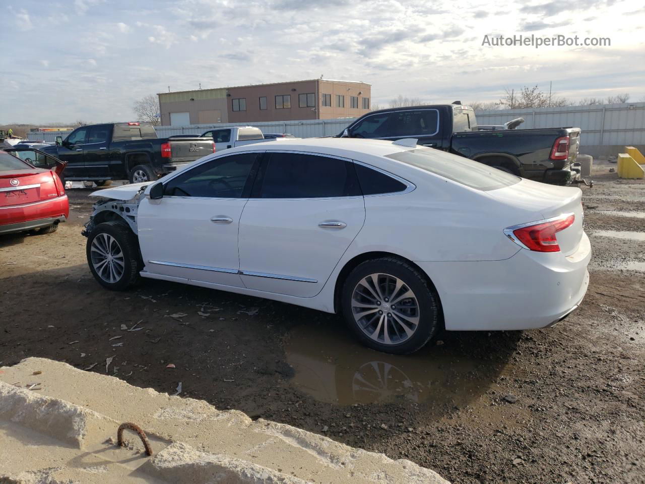 2019 Buick Lacrosse Essence White vin: 1G4ZP5SS9KU111328