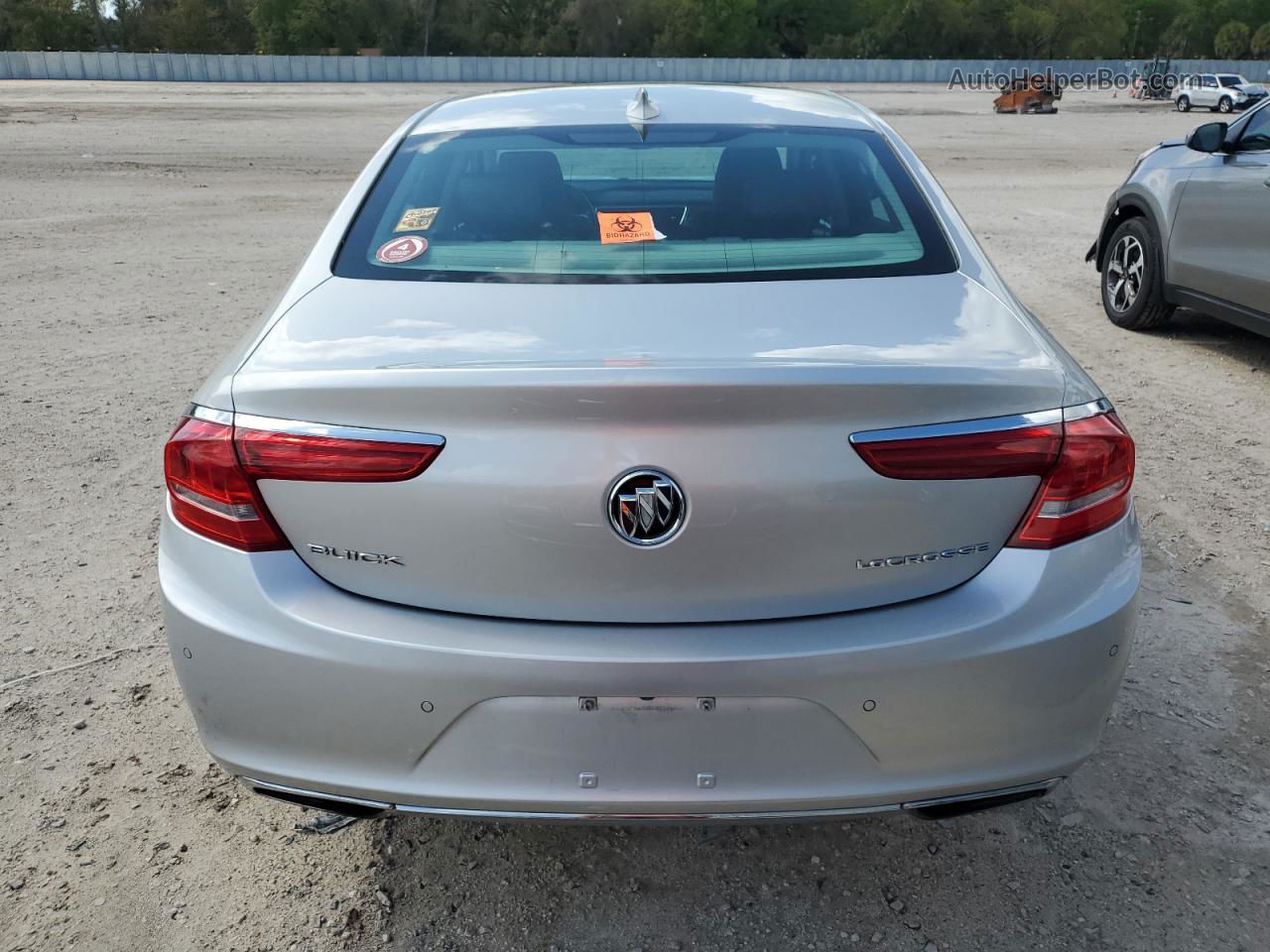 2017 Buick Lacrosse Premium Silver vin: 1G4ZR5SS1HU209000