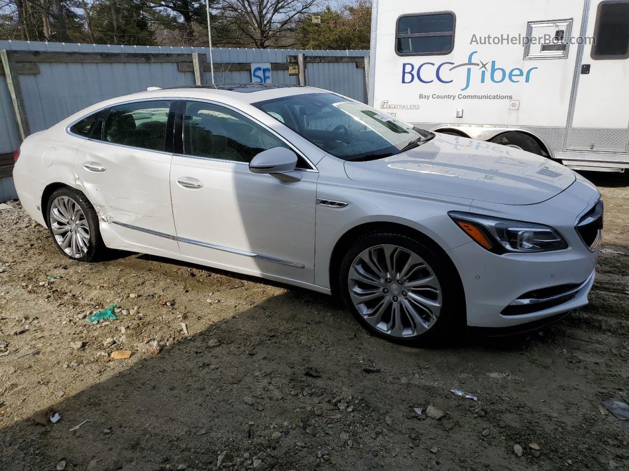 2017 Buick Lacrosse Premium White vin: 1G4ZR5SS4HU165655