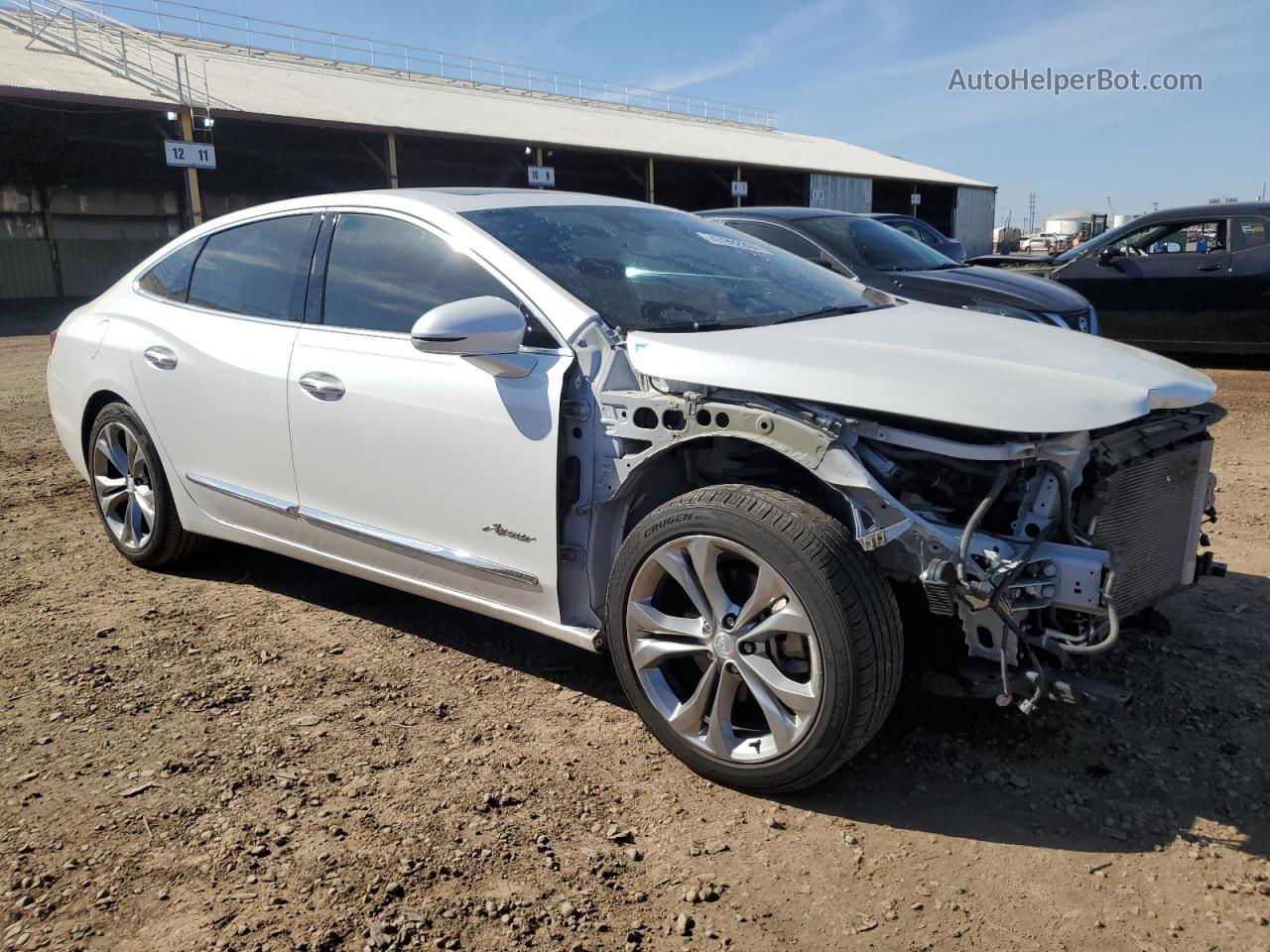 2019 Buick Lacrosse Avenir White vin: 1G4ZU5SS4KU126652