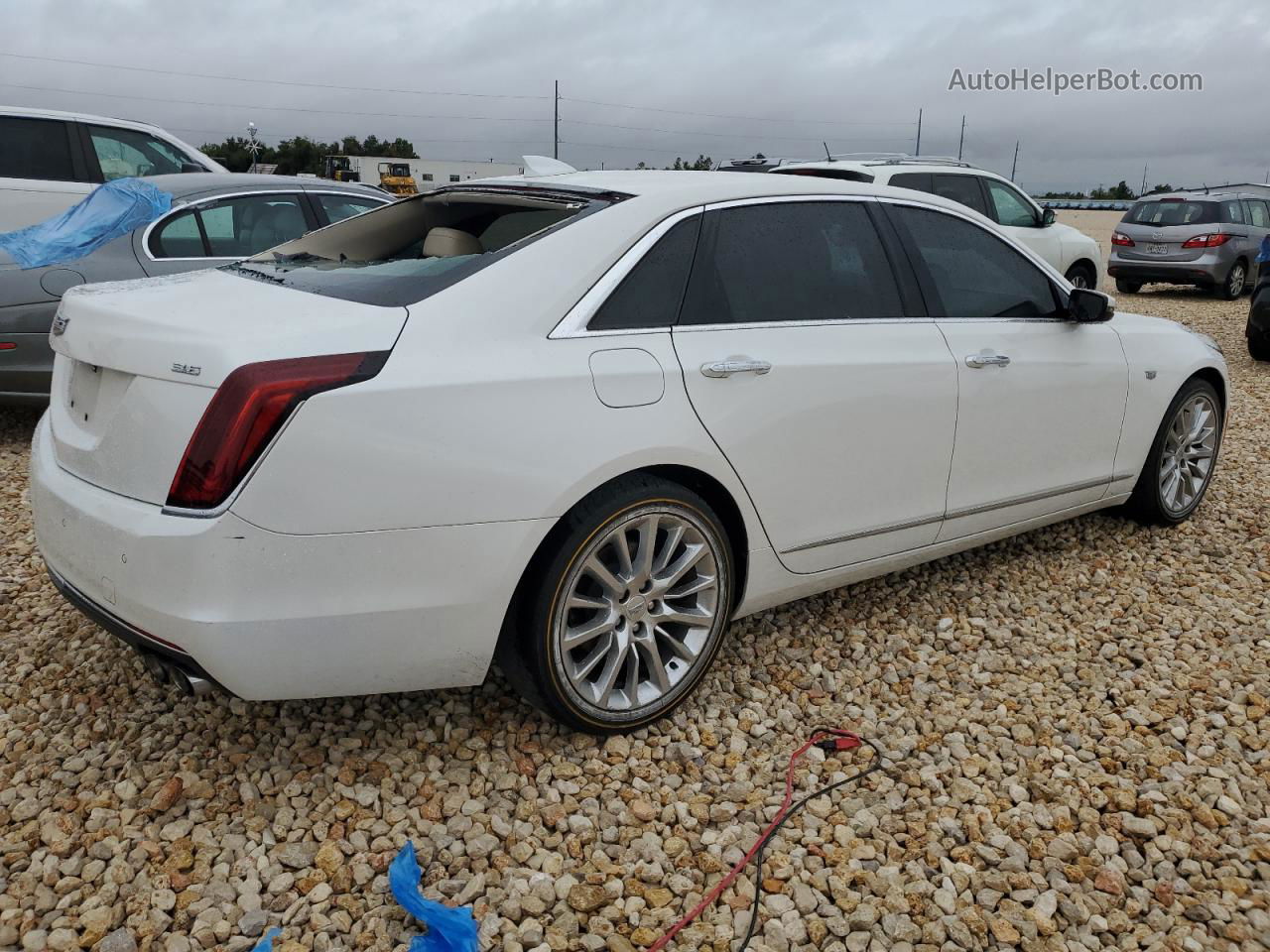 2017 Cadillac Ct6  Белый vin: 1G6KB5RSXHU199537